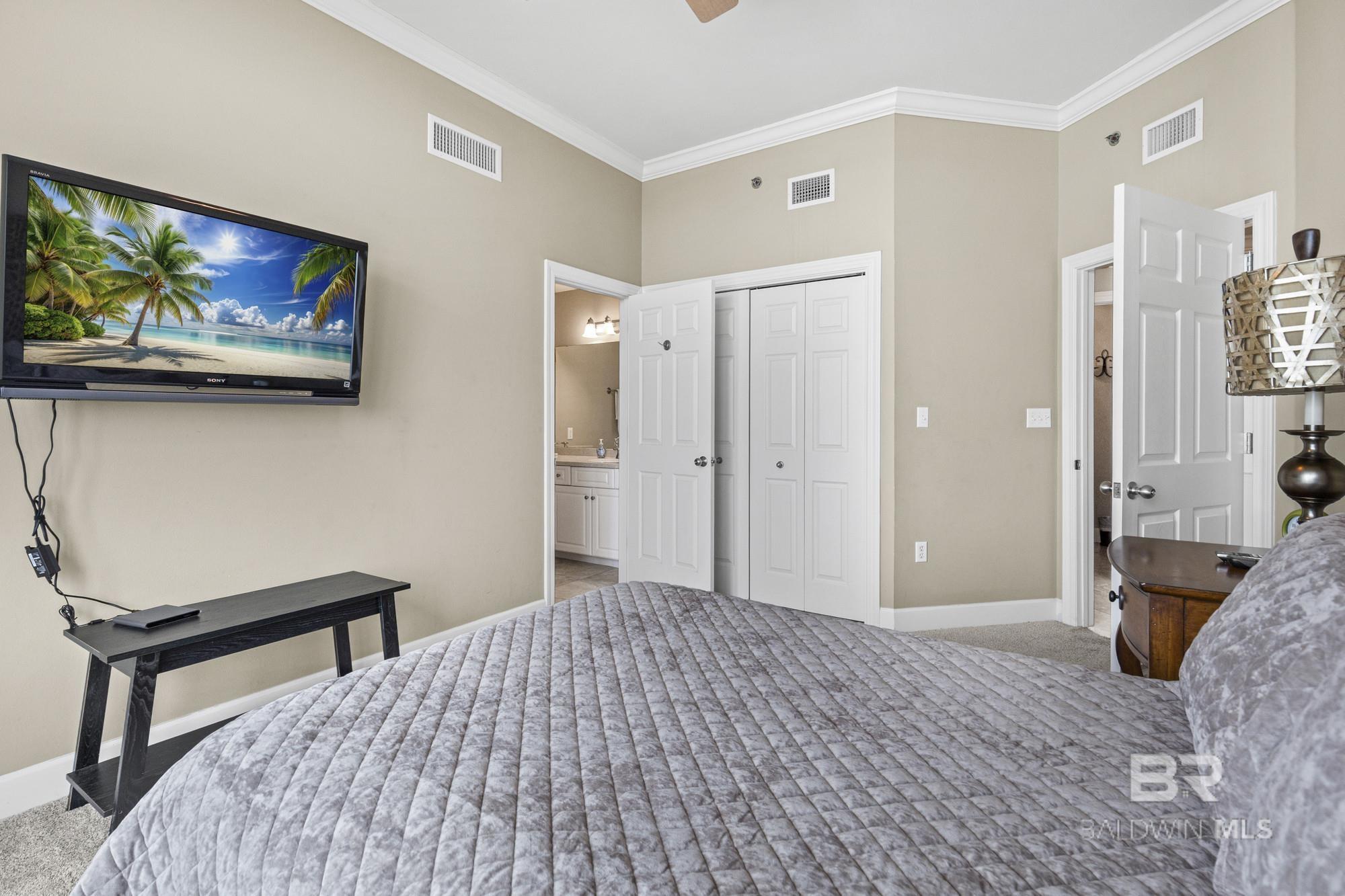 https://zimg.paragon.ice.com/ParagonImages/Property/PG/BCAR/395690/23/0/0/7e2dfd92af68d2901bd265cd5aec603b/7/f67e07ff412aee602a79c597c2ce61e2/395690-d73e3023-4d1d-4989-902e-8f9ff96889fc.JPG