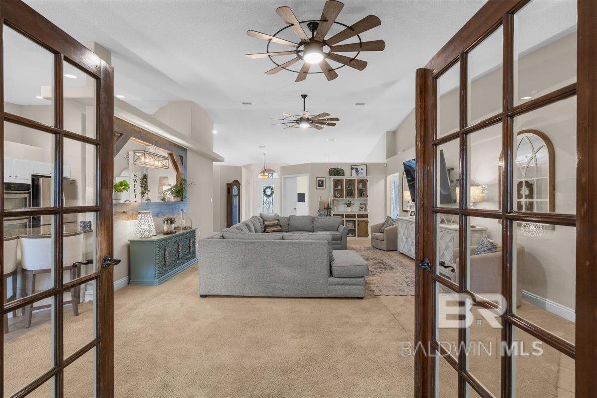 https://zimg.paragon.ice.com/ParagonImages/Property/PG/BCAR/395710/25/0/0/4b9c237eb117dd93e3b91b9c5933dfc4/7/190b1d7aab8aa21feffa523623fb1a96/395710-28041c97-197c-44f7-aac3-120f4977b4f7.JPG