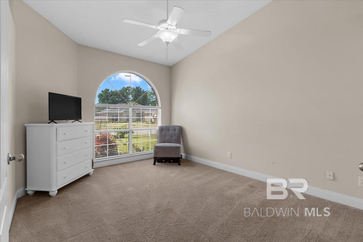 https://zimg.paragon.ice.com/ParagonImages/Property/PG/BCAR/395710/35/0/0/b8d105a95be5a3b2e5a8546f2f66b025/7/190b1d7aab8aa21feffa523623fb1a96/395710-2b82d1c1-4656-4da9-b17f-b5f620e78d89.JPG