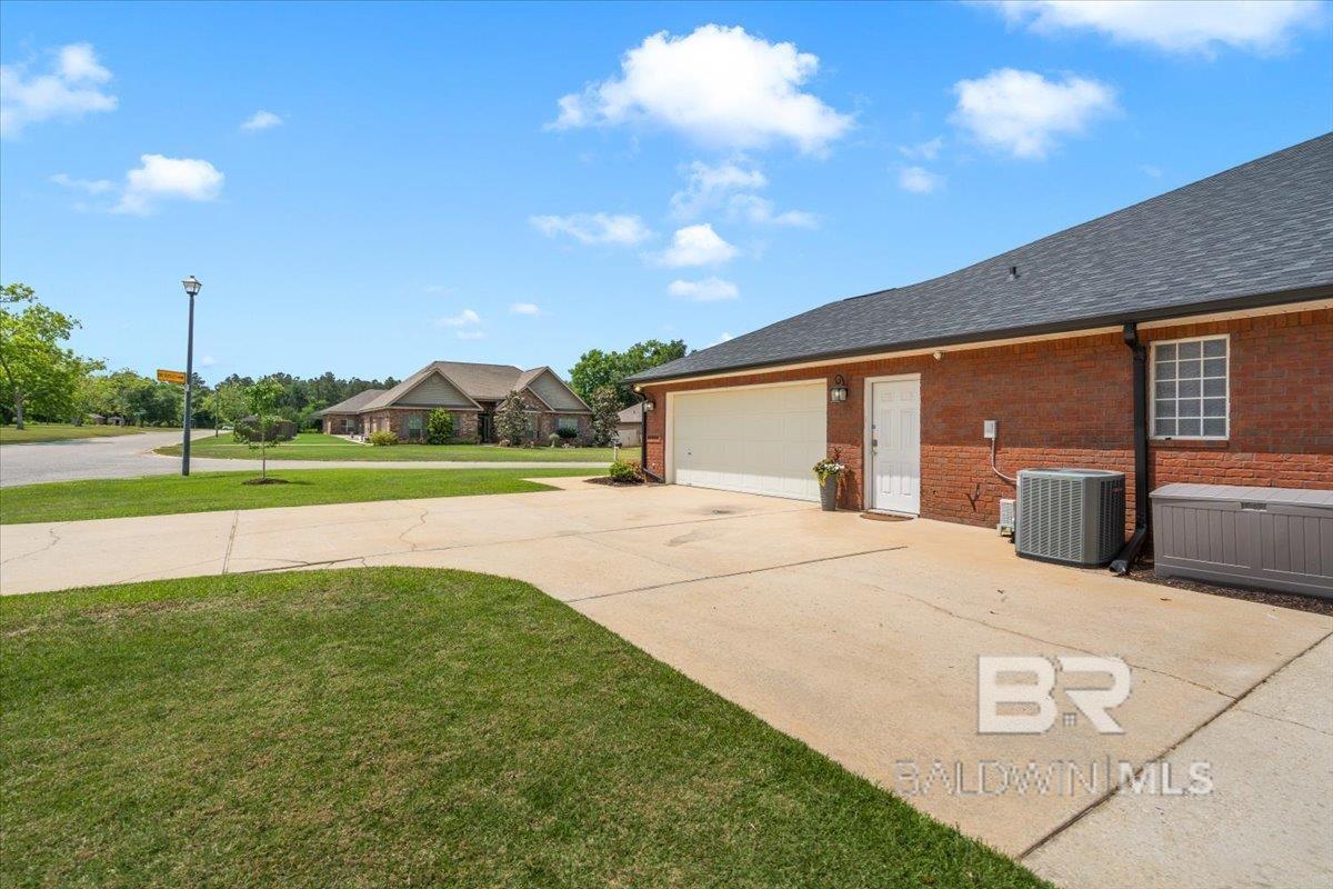 https://zimg.paragon.ice.com/ParagonImages/Property/PG/BCAR/395710/4/0/0/05e107cd64f450af159f7eec4100cabe/7/190b1d7aab8aa21feffa523623fb1a96/395710-bea6216f-e20e-4eff-9897-d4221a886c17.JPG