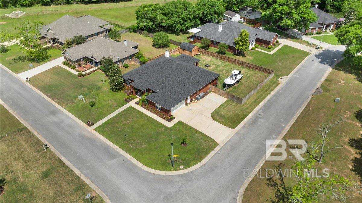 https://zimg.paragon.ice.com/ParagonImages/Property/PG/BCAR/395710/5/0/0/d706175ec4d5b7fe9cecf5465eeaf18a/7/190b1d7aab8aa21feffa523623fb1a96/395710-e56bbaee-075b-4924-a3ec-14a9b628f53d.JPG