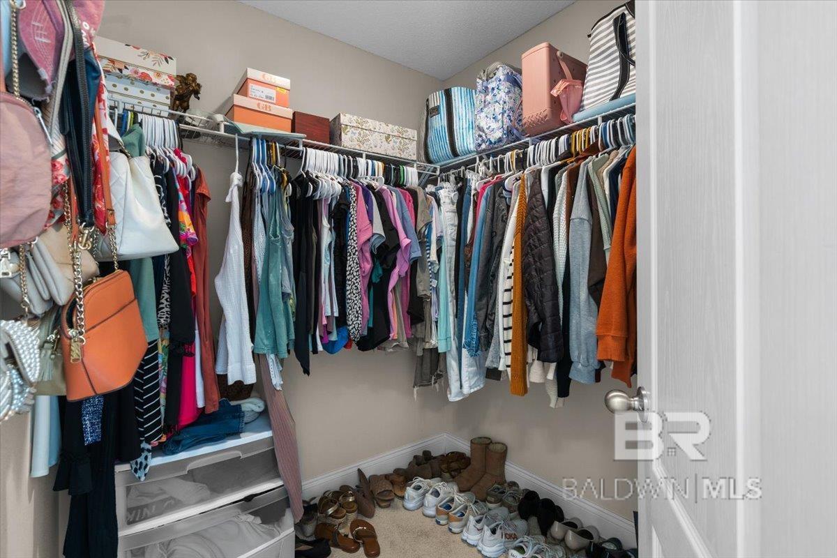 https://zimg.paragon.ice.com/ParagonImages/Property/PG/BCAR/395710/55/0/0/edbb842f93033d7738e376d714bcdb6c/7/190b1d7aab8aa21feffa523623fb1a96/395710-f4343ffe-9724-4a65-acb5-b8c16f83445f.JPG