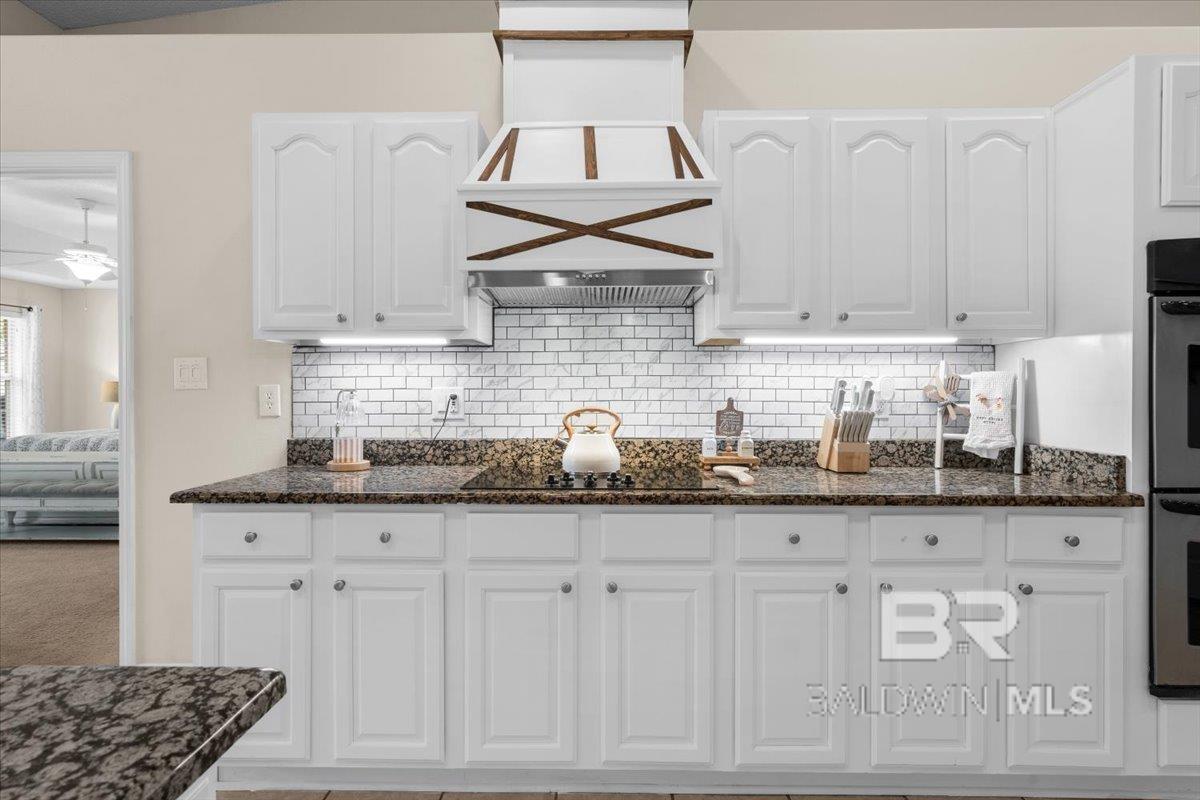 https://zimg.paragon.ice.com/ParagonImages/Property/PG/BCAR/395710/9/0/0/4e8f17a5565901ed01c949c5617d7b0a/7/190b1d7aab8aa21feffa523623fb1a96/395710-85baafde-81ce-47dc-b727-08ad2fdbadf0.JPG
