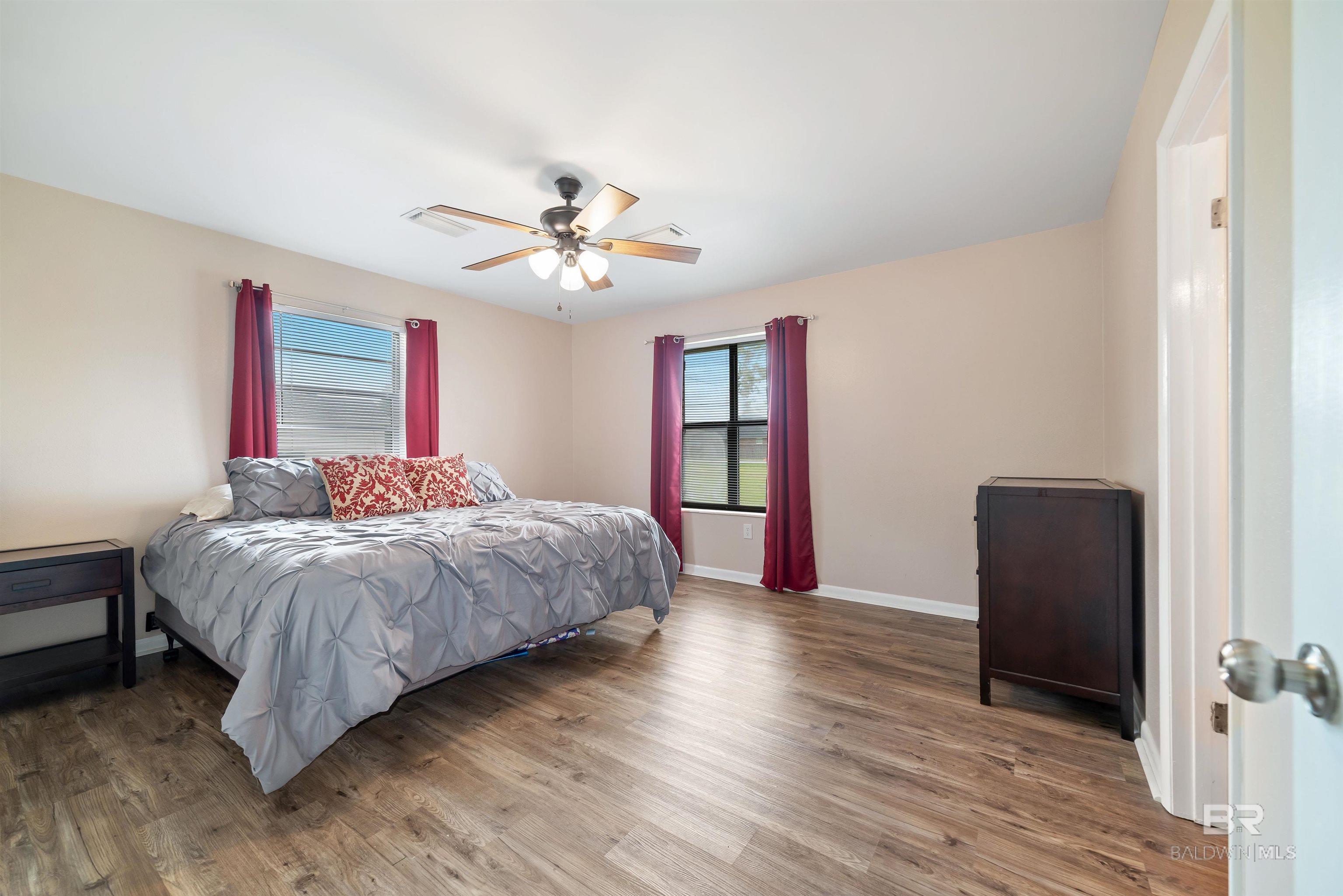 1410 S Juniper Street, Foley, AL, 36535