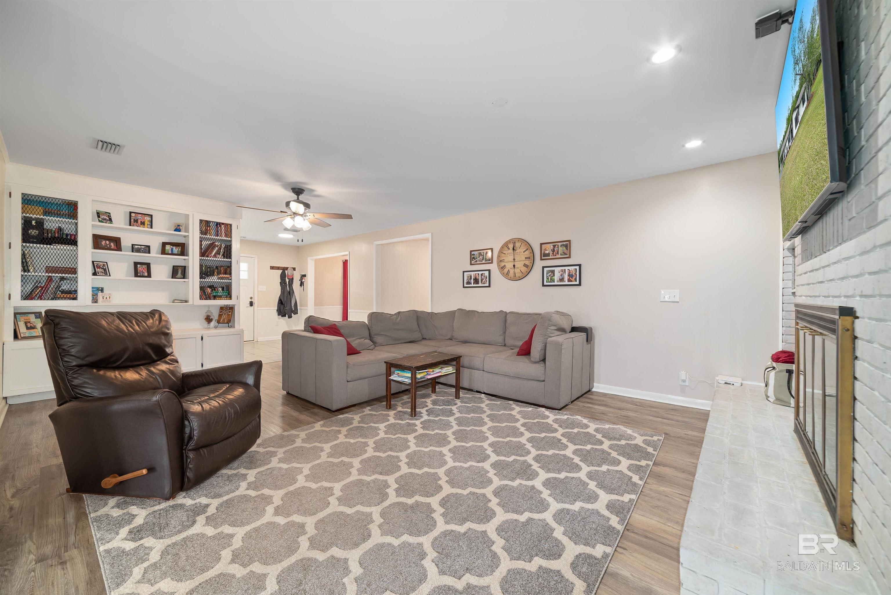 1410 S Juniper Street, Foley, AL, 36535