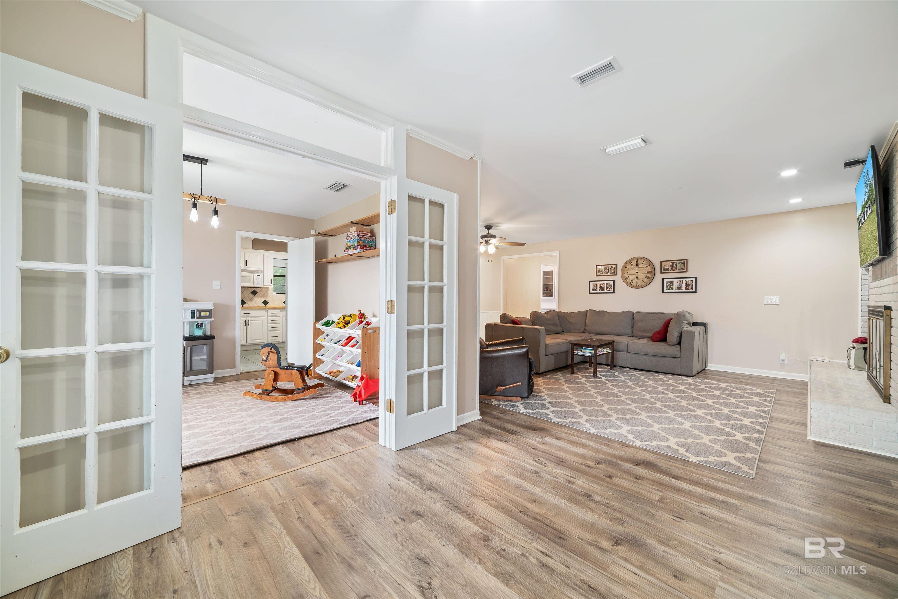 1410 S Juniper Street, Foley, AL, 36535