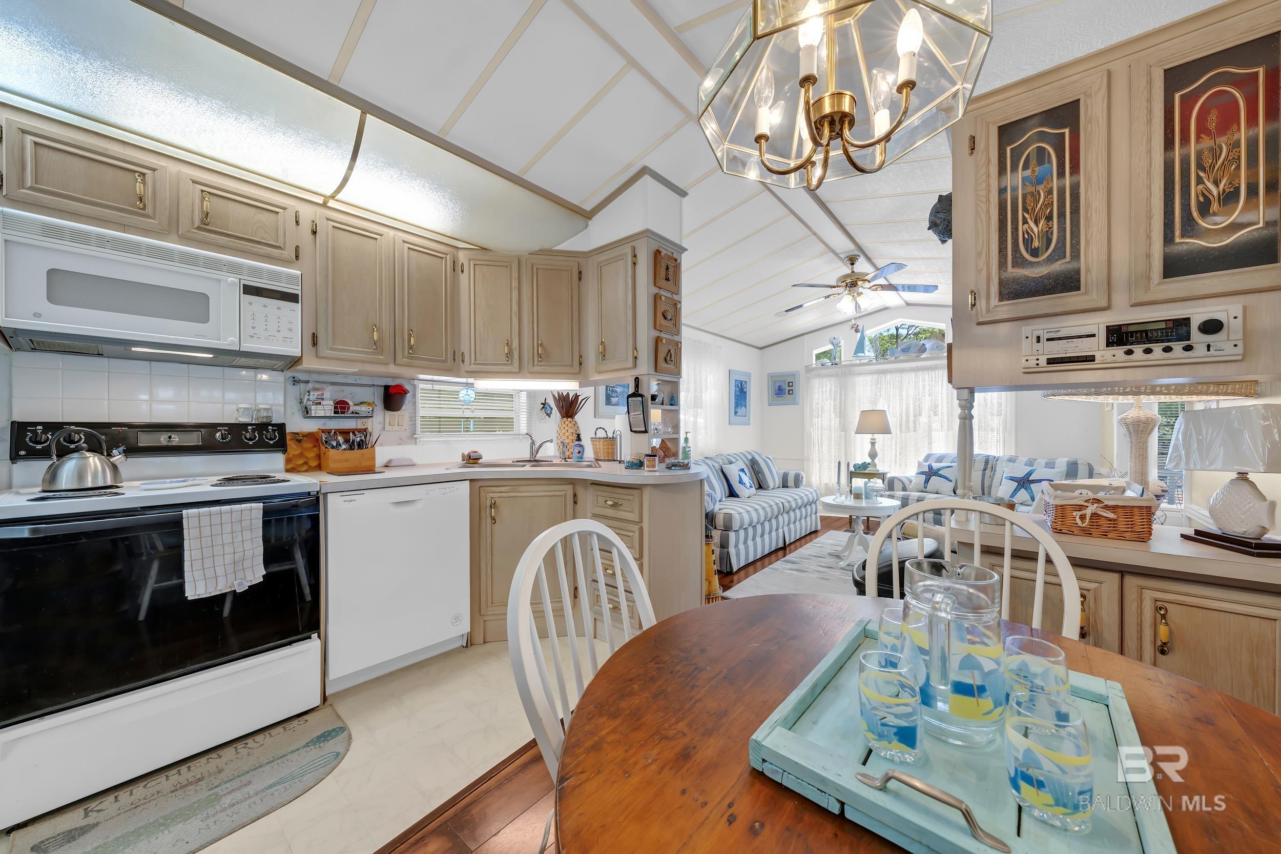 616 Escambia Loop, Lillian, AL, 36549