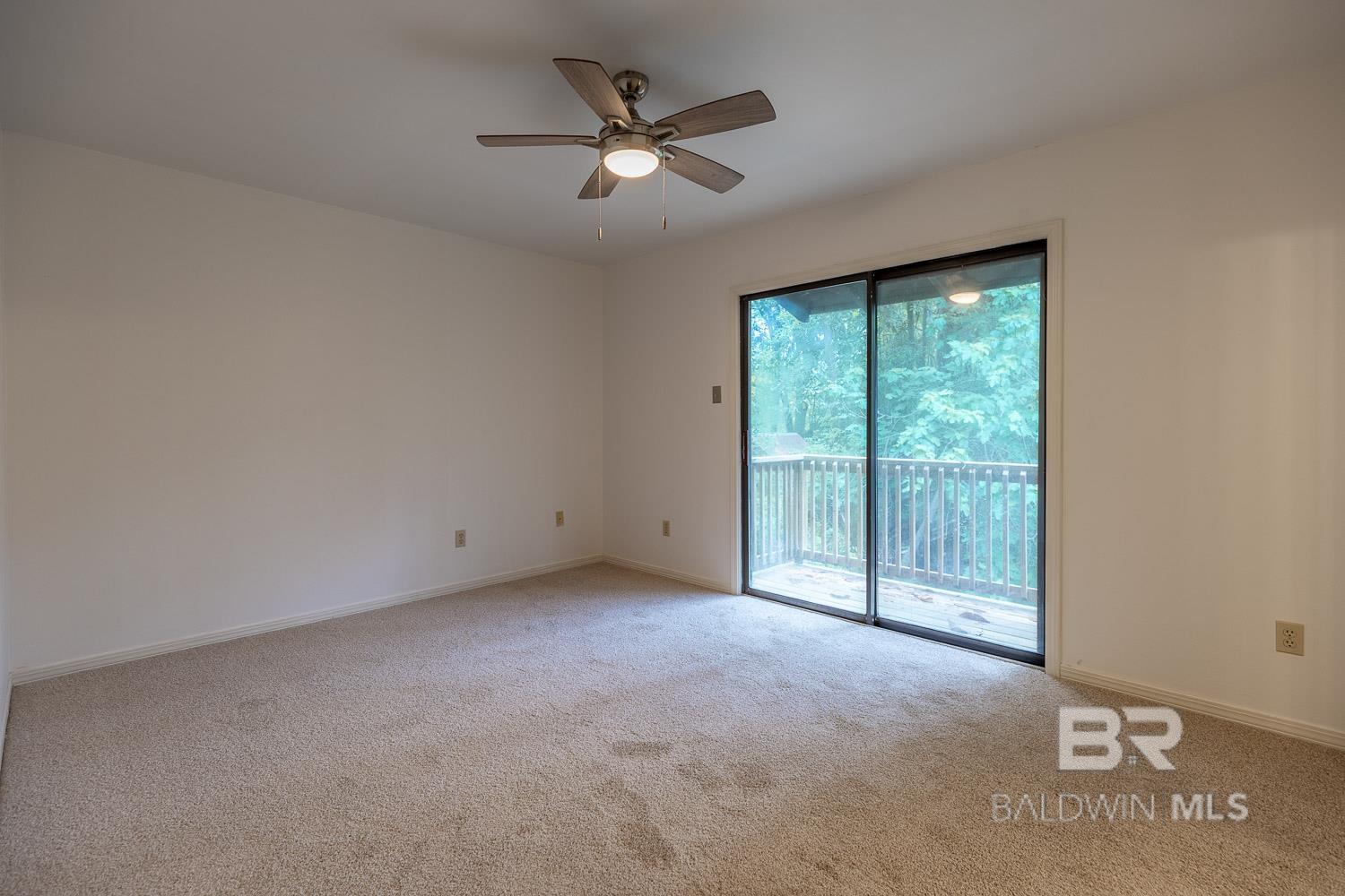 https://zimg.paragon.ice.com/ParagonImages/Property/PG/BCAR/395814/10/0/0/d5f35e3faa3415a5ed18f14ba8831ed5/7/4ae26d9bd791461bfa8d0f0a72e84b29/395814-e5a08150-a25a-47d3-aa5f-725f14e56ef4.JPG