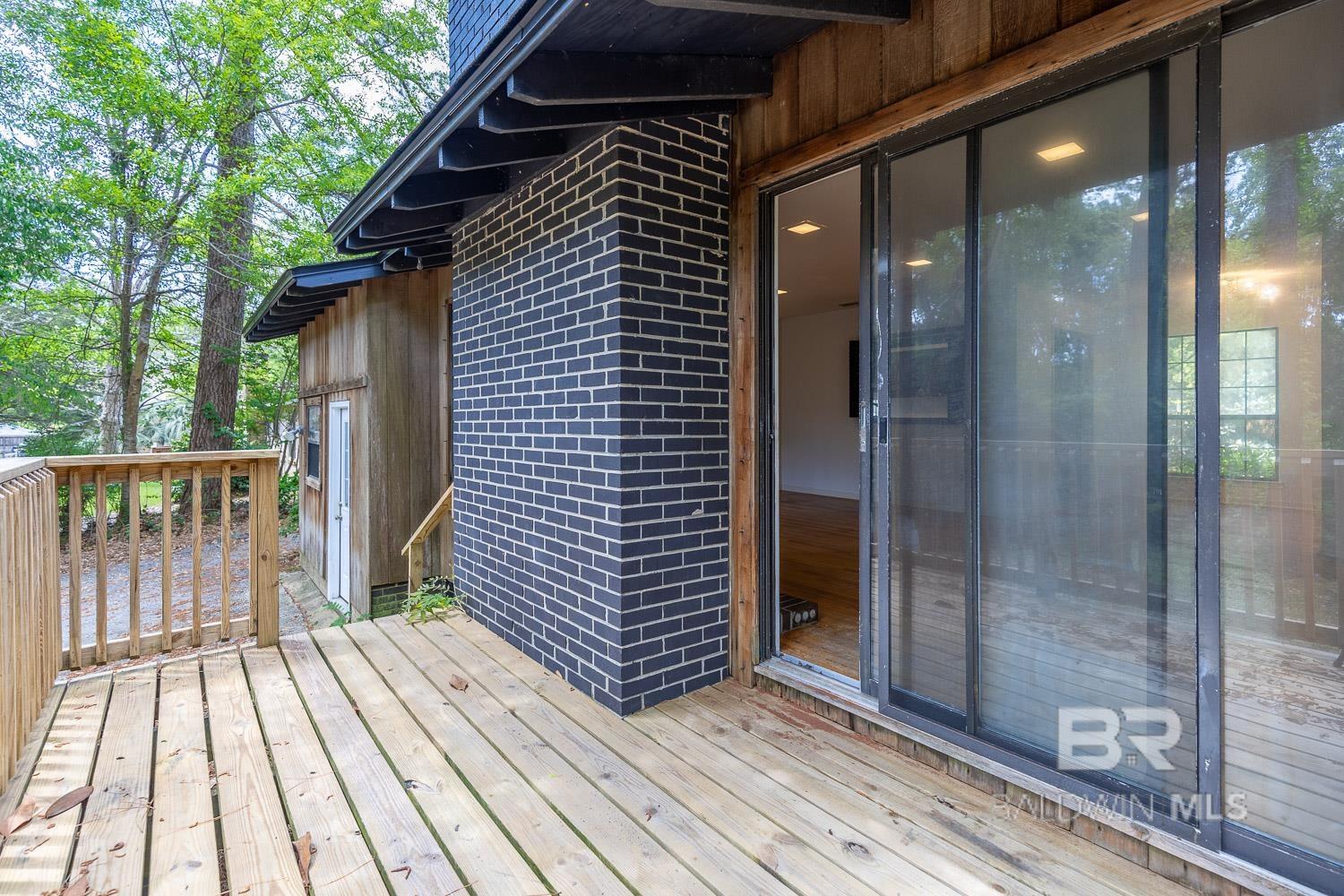 https://zimg.paragon.ice.com/ParagonImages/Property/PG/BCAR/395814/12/0/0/2b93e7bf24874ad547e456fa2015565e/7/4ae26d9bd791461bfa8d0f0a72e84b29/395814-7e6b2df2-9523-40a7-9cd6-fb2b0875092a.JPG