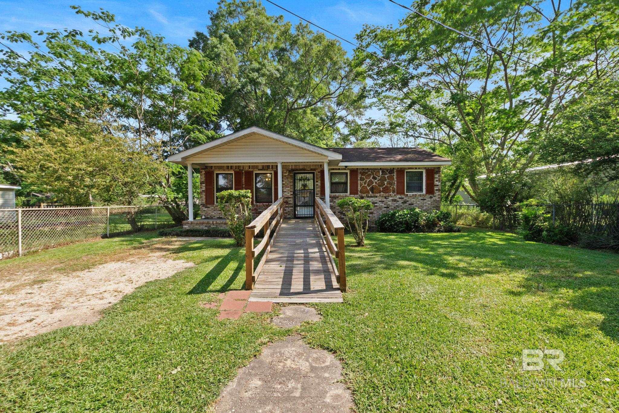 Homes for sale in Atmore, AL | 220 Liberty Street, Atmore, AL 36502 | MLS# 395817
