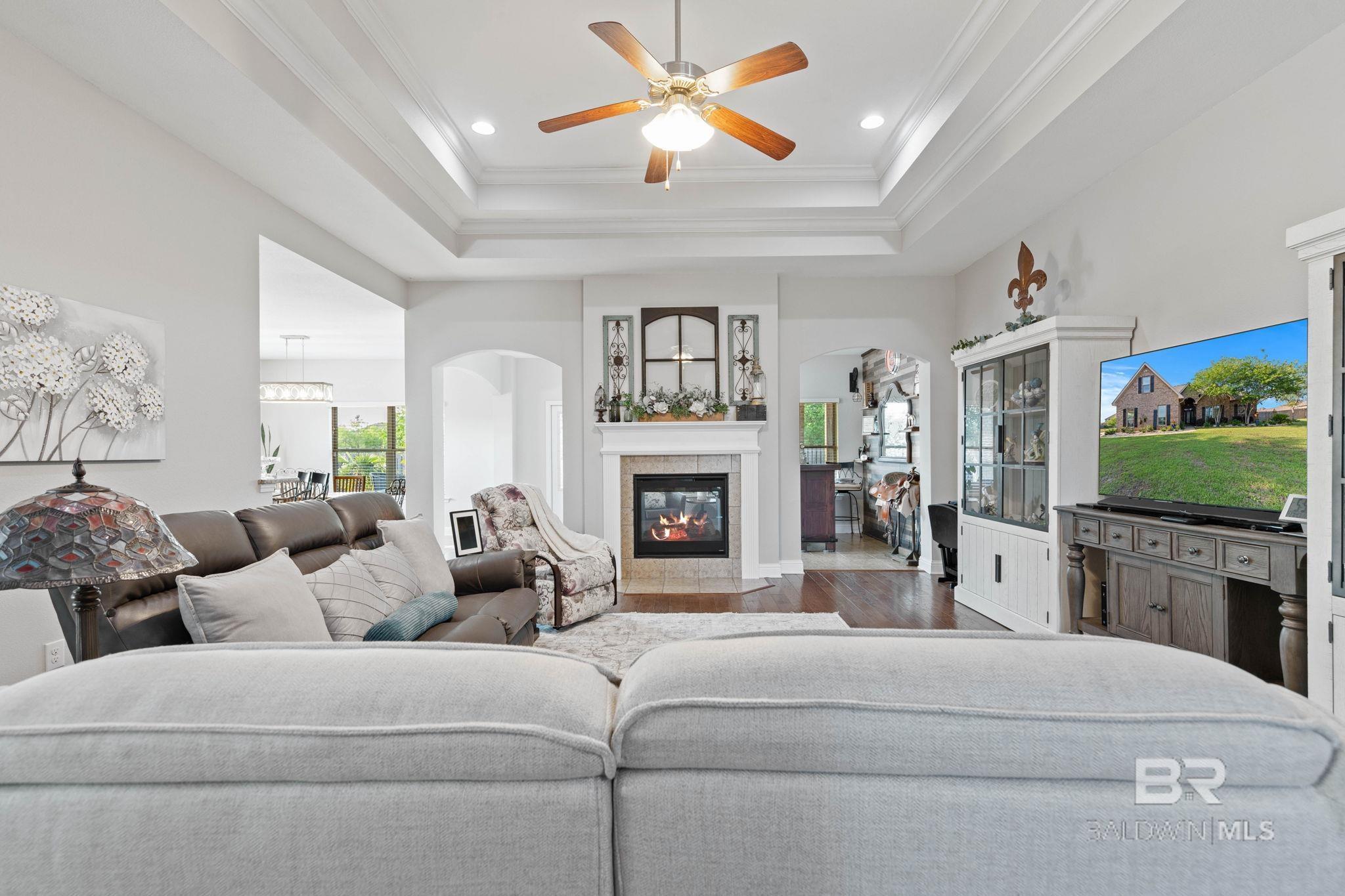 https://zimg.paragon.ice.com/ParagonImages/Property/PG/BCAR/395841/19/0/0/166ca360ba314b78d1167699a37a9a00/7/2d88ae481ffa1b5a189841df476af1a9/395841-47cac211-2983-4c81-99ed-f6a283b42938.JPG