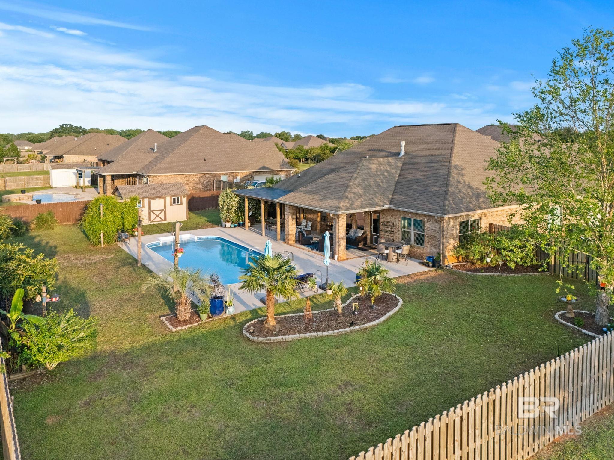 https://zimg.paragon.ice.com/ParagonImages/Property/PG/BCAR/395841/2/0/0/2a7e14006cae06766c7b6c87cbd16751/7/2d88ae481ffa1b5a189841df476af1a9/395841-fa33b4f4-aca2-40c6-90c8-4fd2767d1aa9.JPG