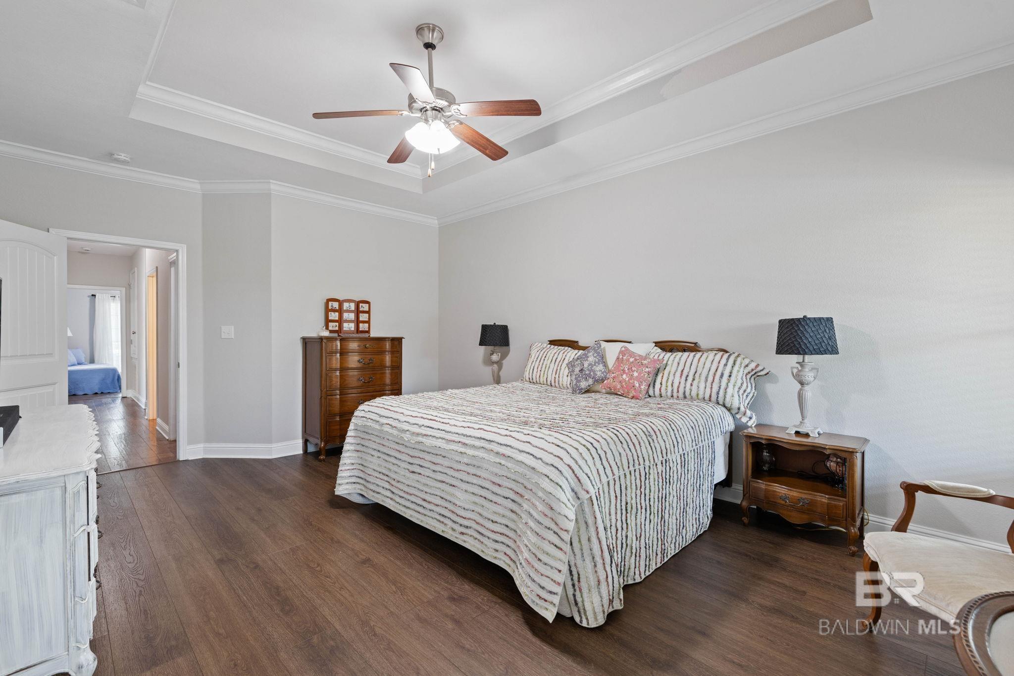 https://zimg.paragon.ice.com/ParagonImages/Property/PG/BCAR/395841/29/0/0/a8e81c7e19a5f3a609457f2bf459cc05/7/2d88ae481ffa1b5a189841df476af1a9/395841-7b198127-8581-4f6f-b1b6-91fa1a9cc169.JPG