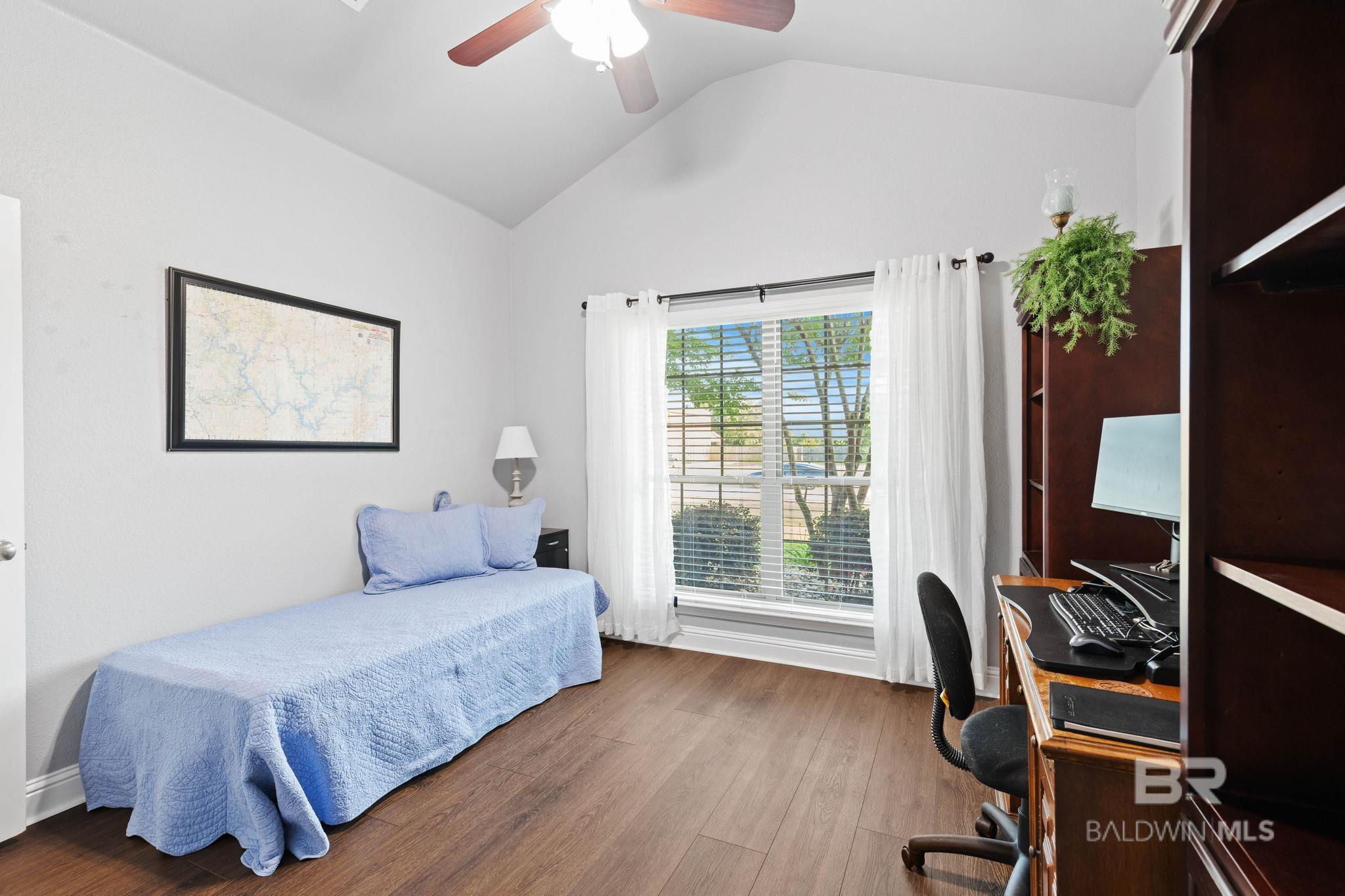 https://zimg.paragon.ice.com/ParagonImages/Property/PG/BCAR/395841/43/0/0/c833b0e8adc1d339ecebb332c1a41542/7/2d88ae481ffa1b5a189841df476af1a9/395841-5dbfc67d-376d-4452-a517-827a124bf1e3.JPG