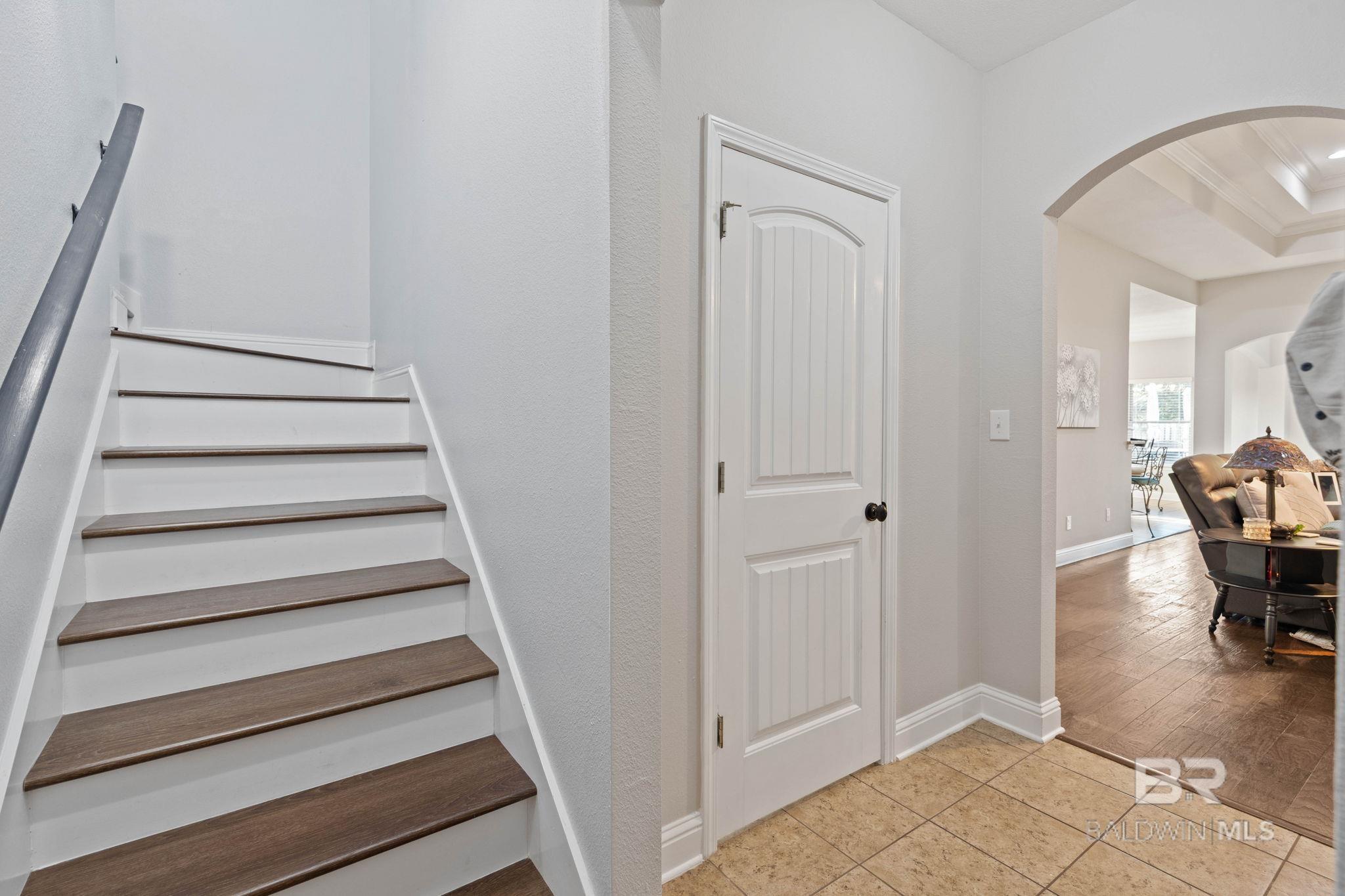 https://zimg.paragon.ice.com/ParagonImages/Property/PG/BCAR/395841/44/0/0/29f0822cc91aaf1cf1c548d691567ffb/7/2d88ae481ffa1b5a189841df476af1a9/395841-6684b7eb-cab6-496a-b507-f32595110cc2.JPG