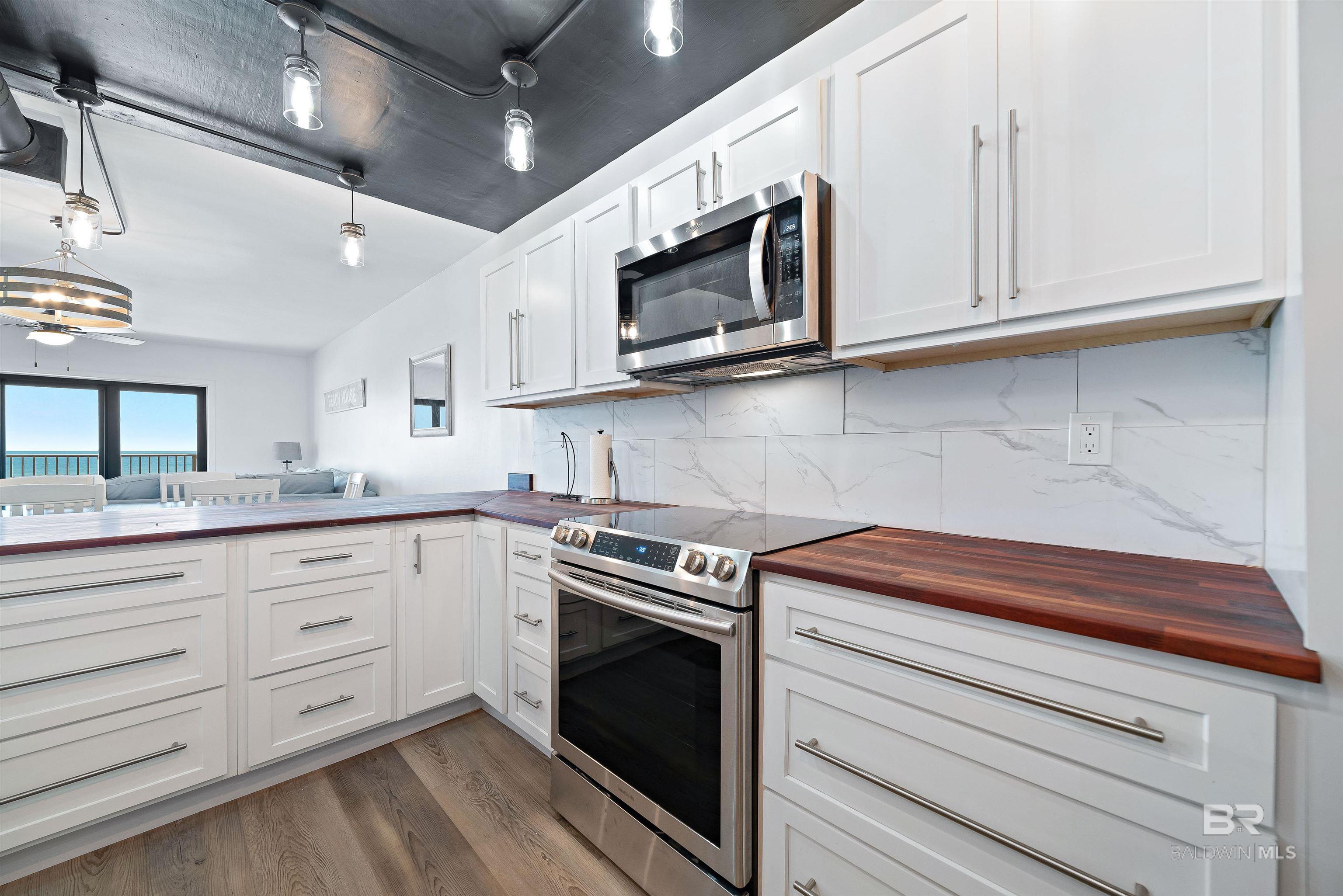 1109 W Beach Boulevard UNIT C-2, Gulf Shores, AL, 36542