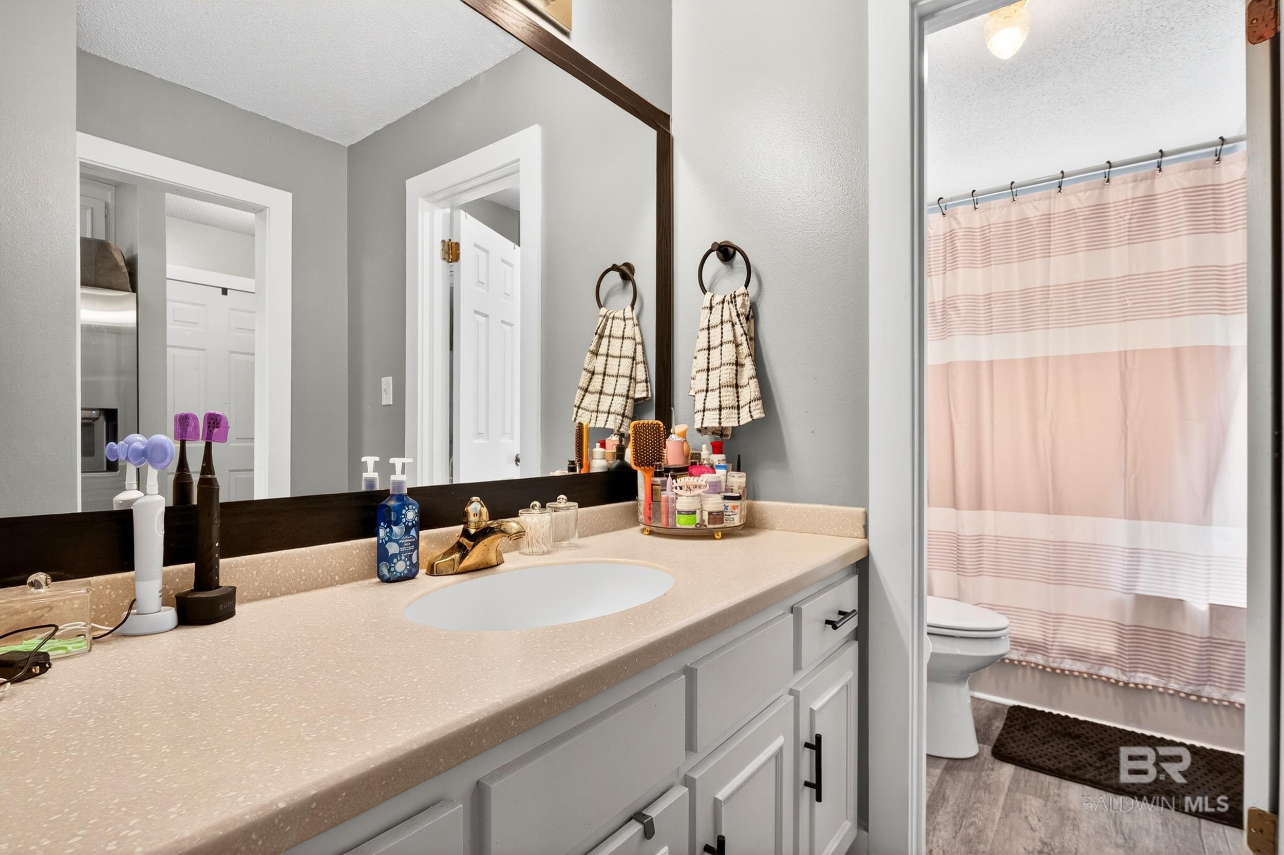 145 Country Club Drive, Daphne, AL, 36526