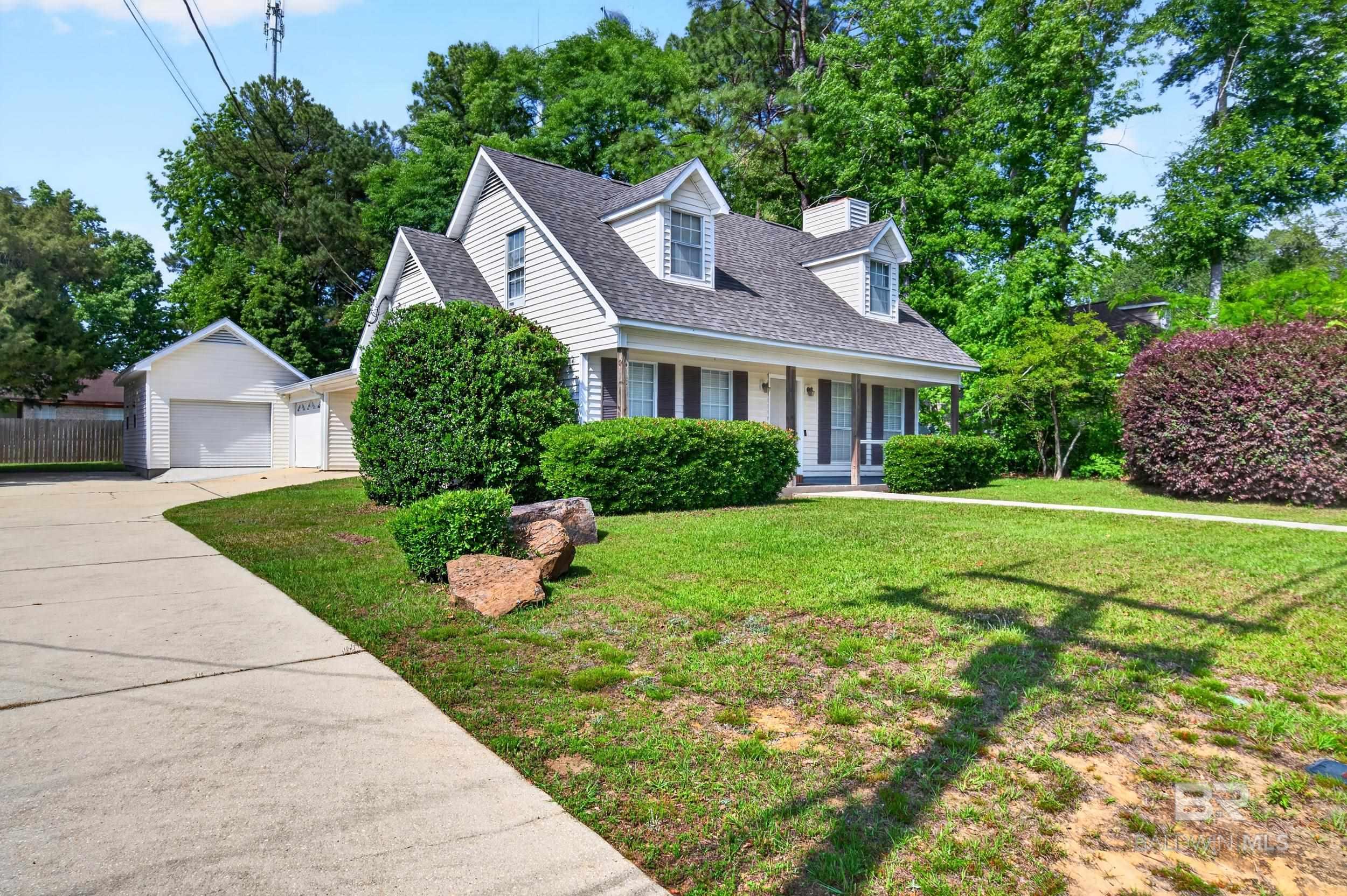 145 Country Club Drive, Daphne, AL, 36526