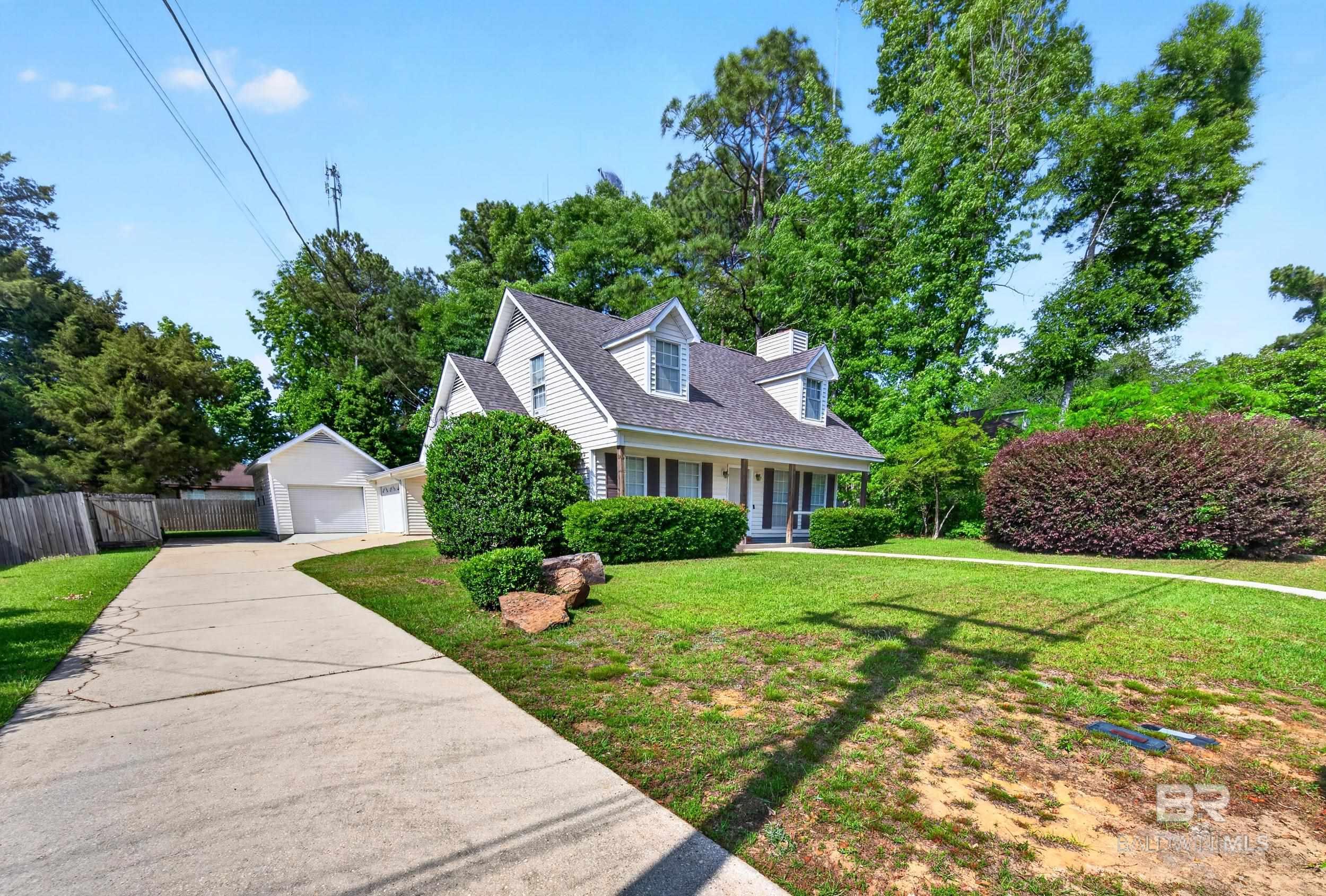 145 Country Club Drive, Daphne, AL, 36526