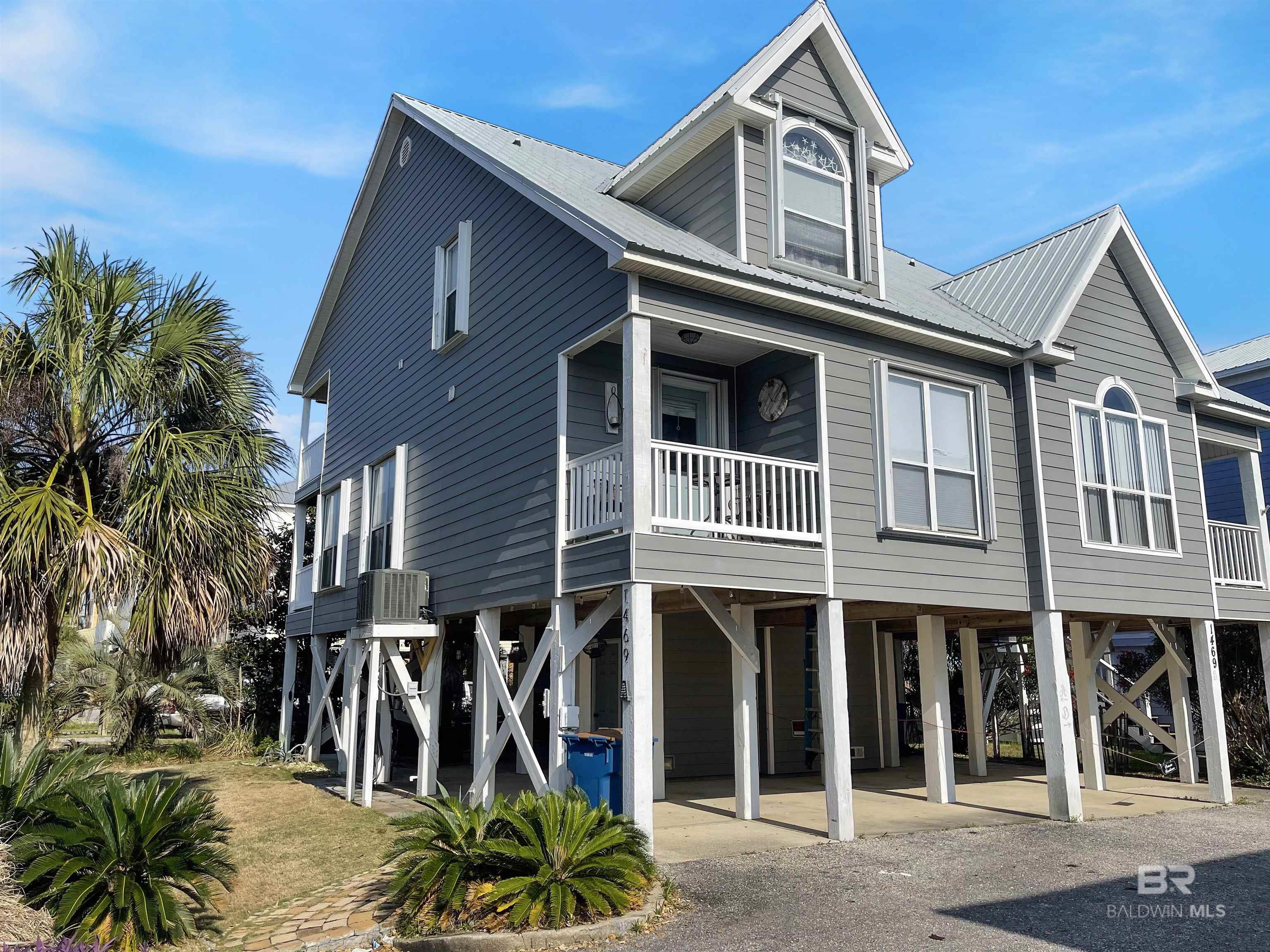 Gulf Shores Elementary School - Homes for Sale