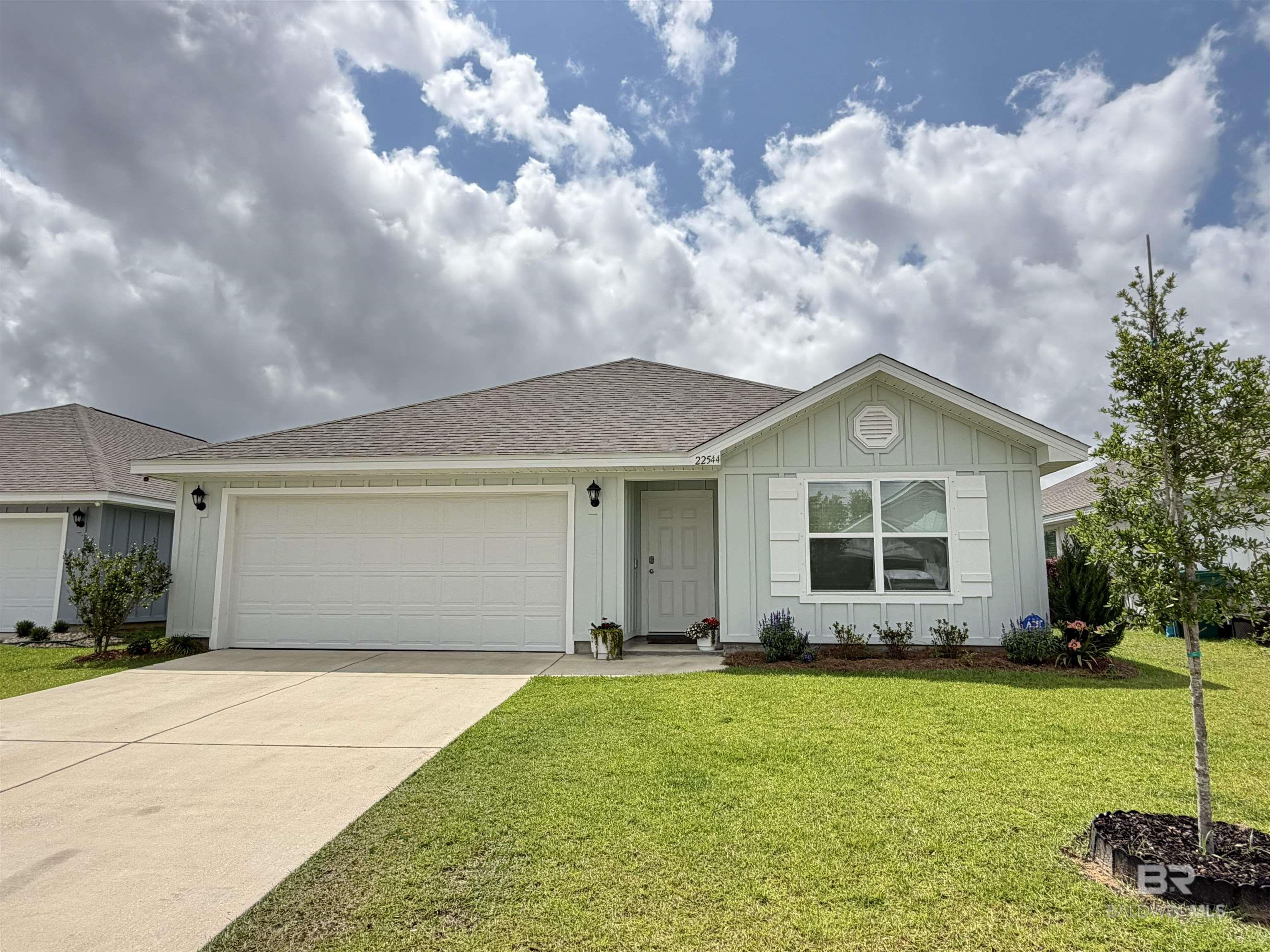 22544 Aleutian Avenue