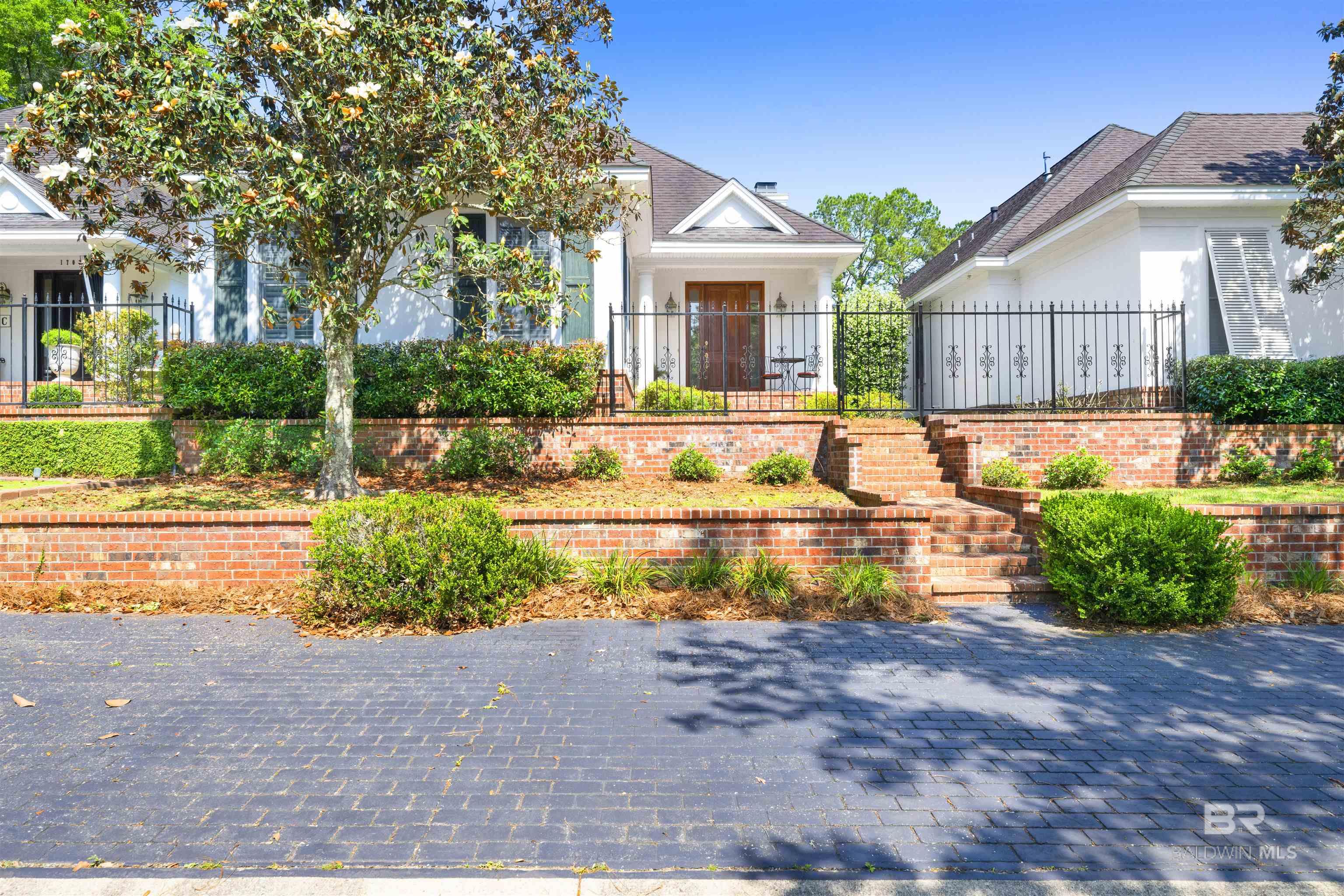 Fairhope Homes from $600,000-$1,000,000