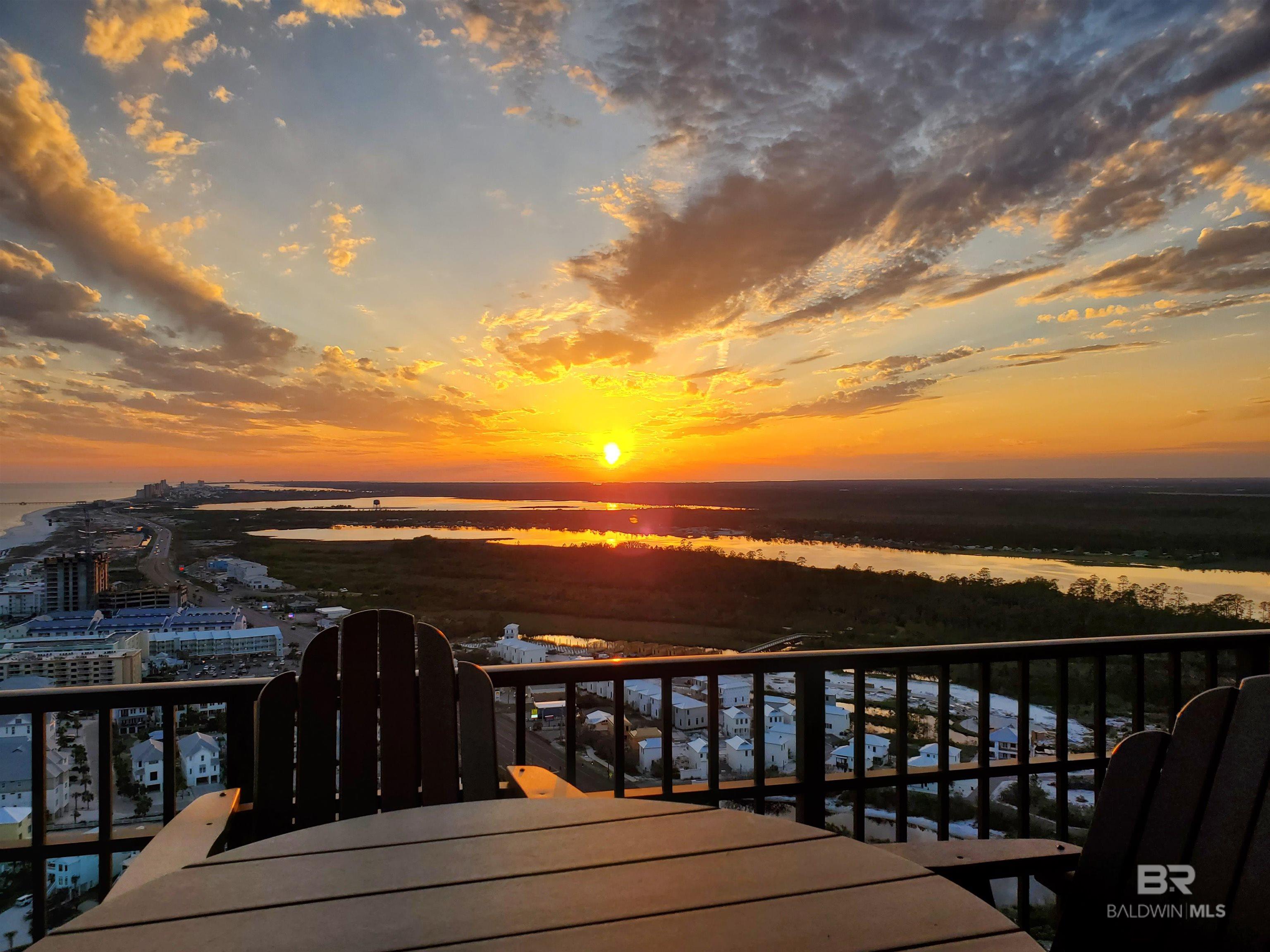 https://zimg.paragon.ice.com/ParagonImages/Property/PG/BCAR/395922/37/0/0/ab6705d9d809ab85fb21aac050bd98e5/7/741ca3a00c9c15de8d2b6f31d563503d/395922-E581685D-164F-4779-ADB0-AC8417A4515C.JPG