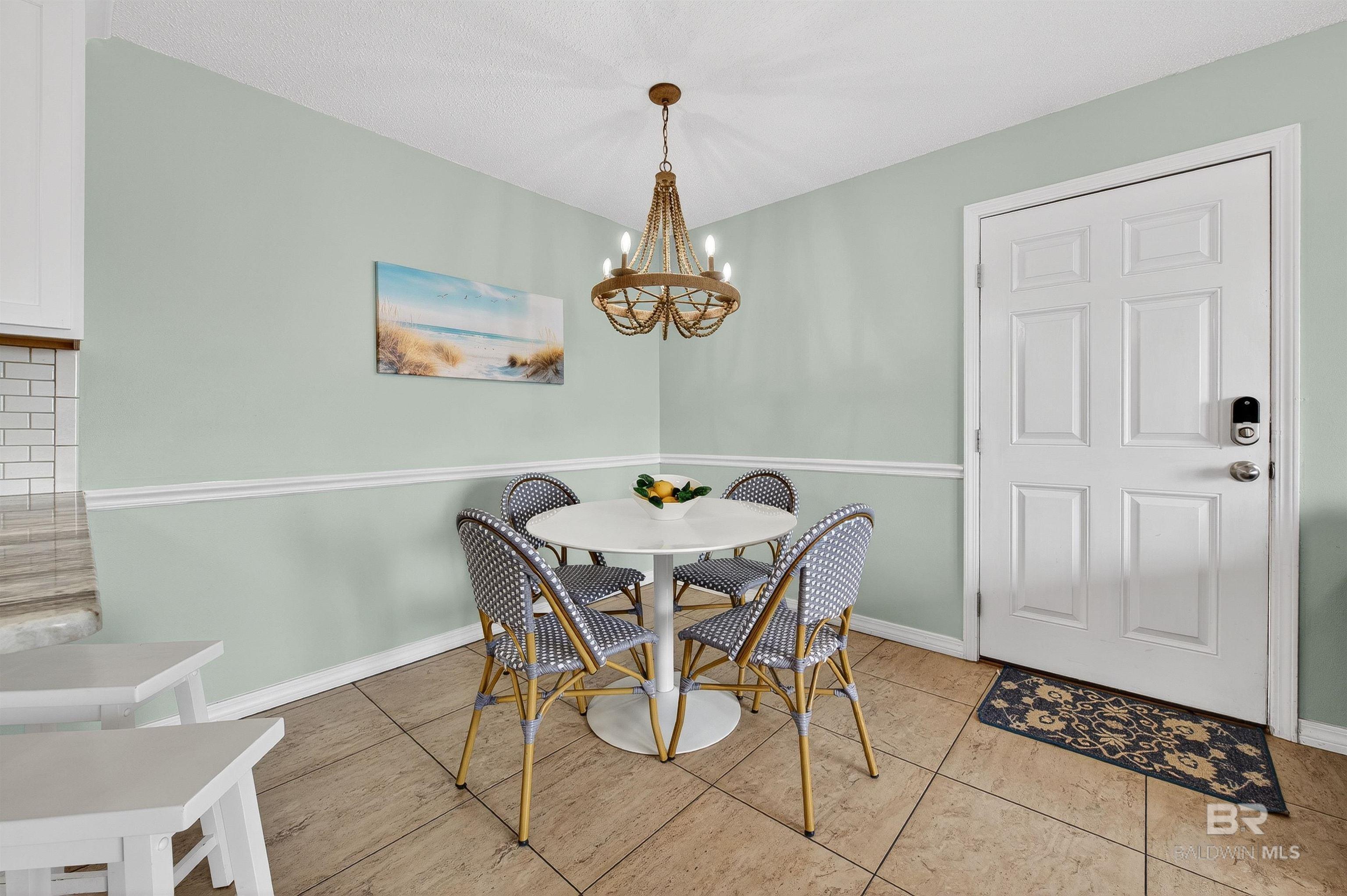 1129 W Beach Boulevard UNIT 211, Gulf Shores, AL, 36542