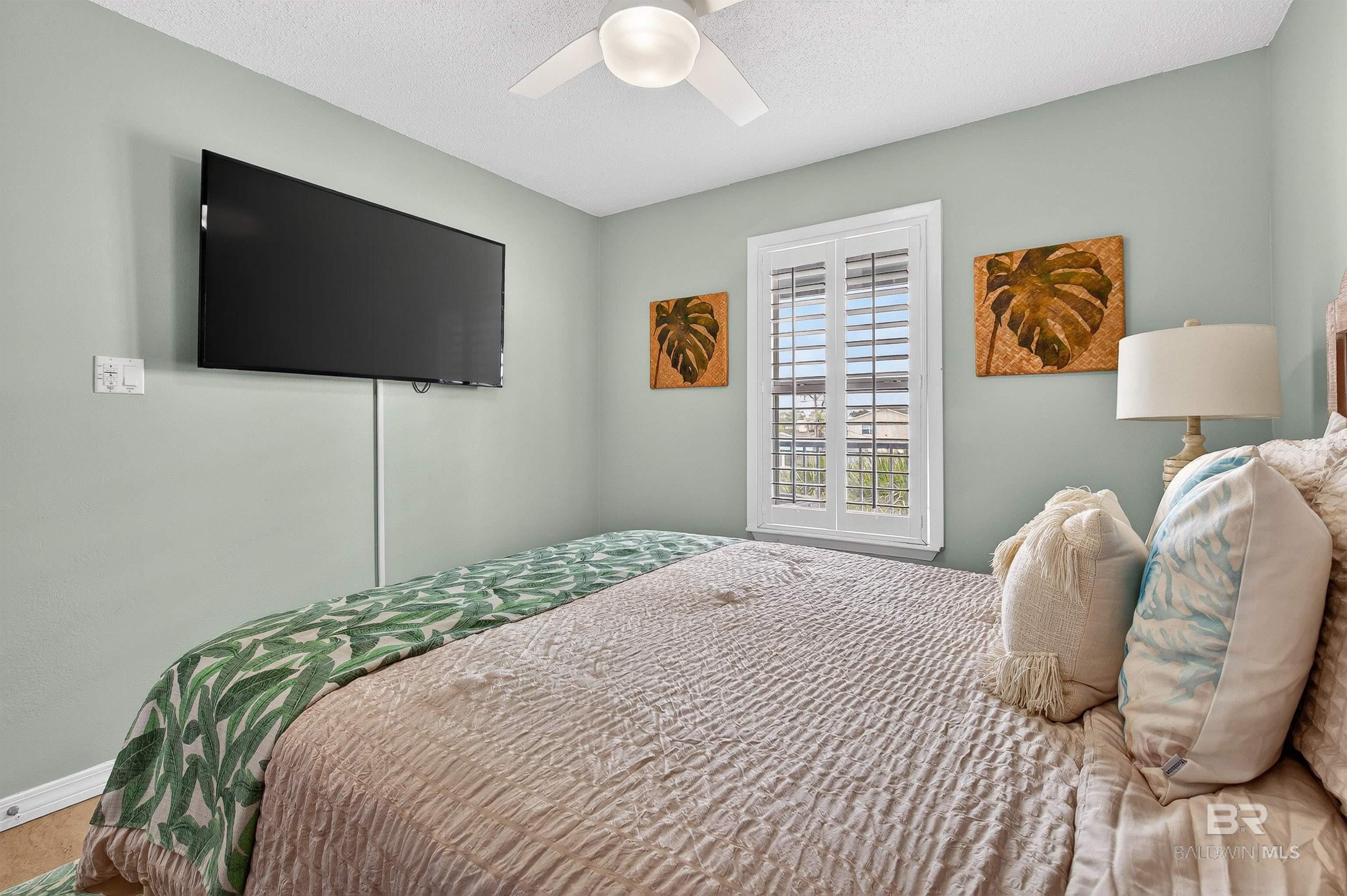 1129 W Beach Boulevard UNIT 211, Gulf Shores, AL, 36542