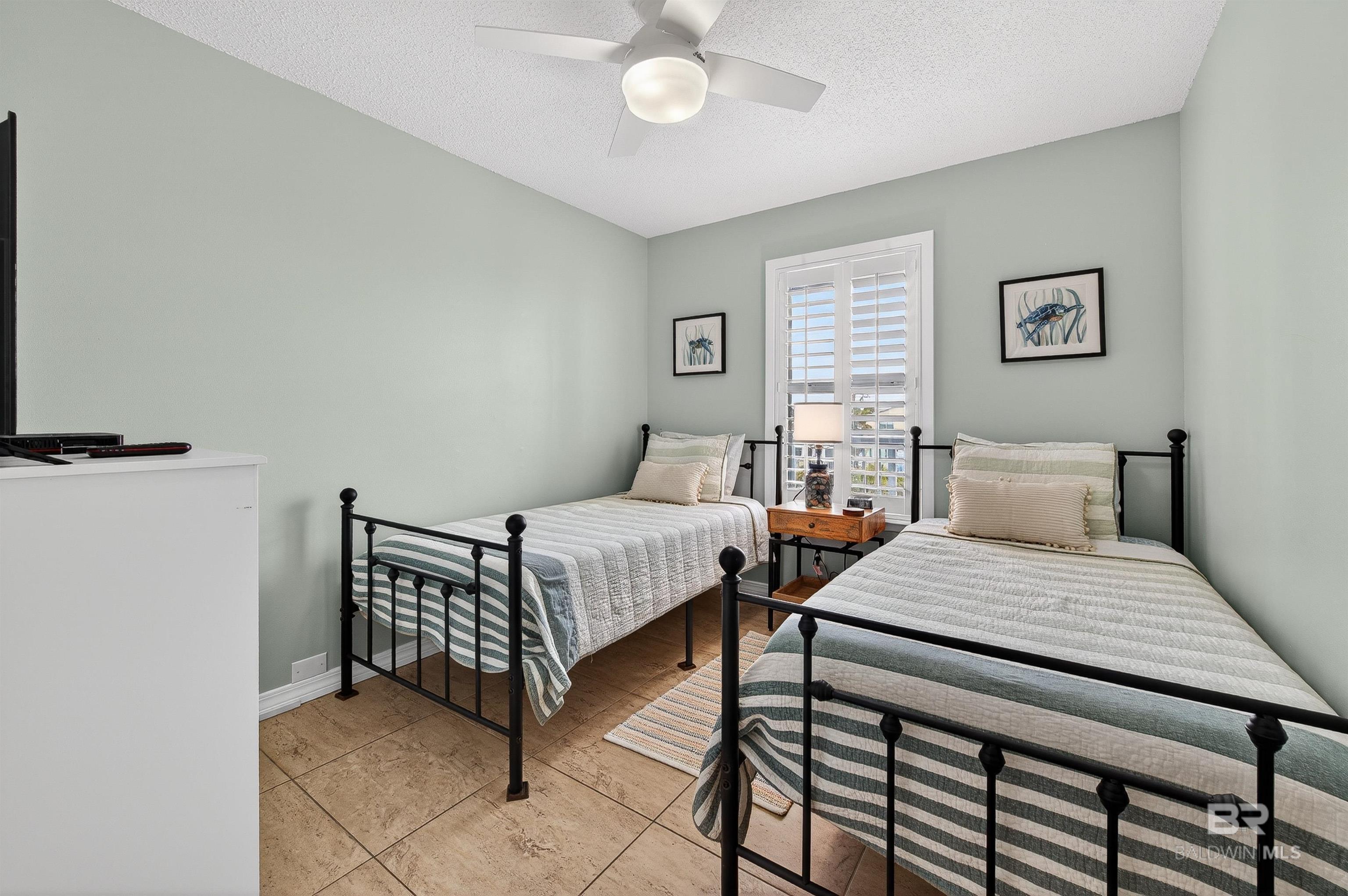 1129 W Beach Boulevard UNIT 211, Gulf Shores, AL, 36542
