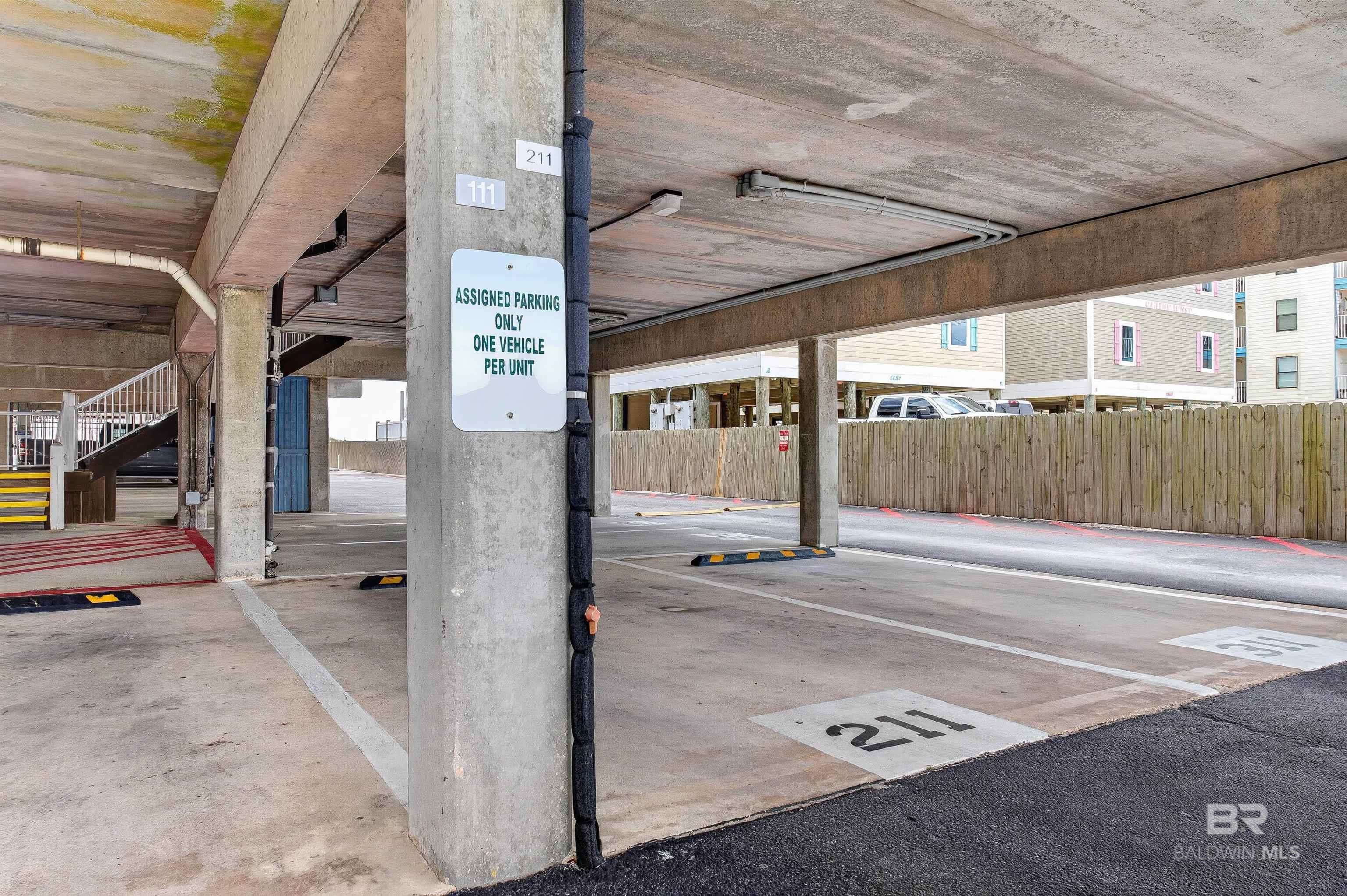 1129 W Beach Boulevard UNIT 211, Gulf Shores, AL, 36542