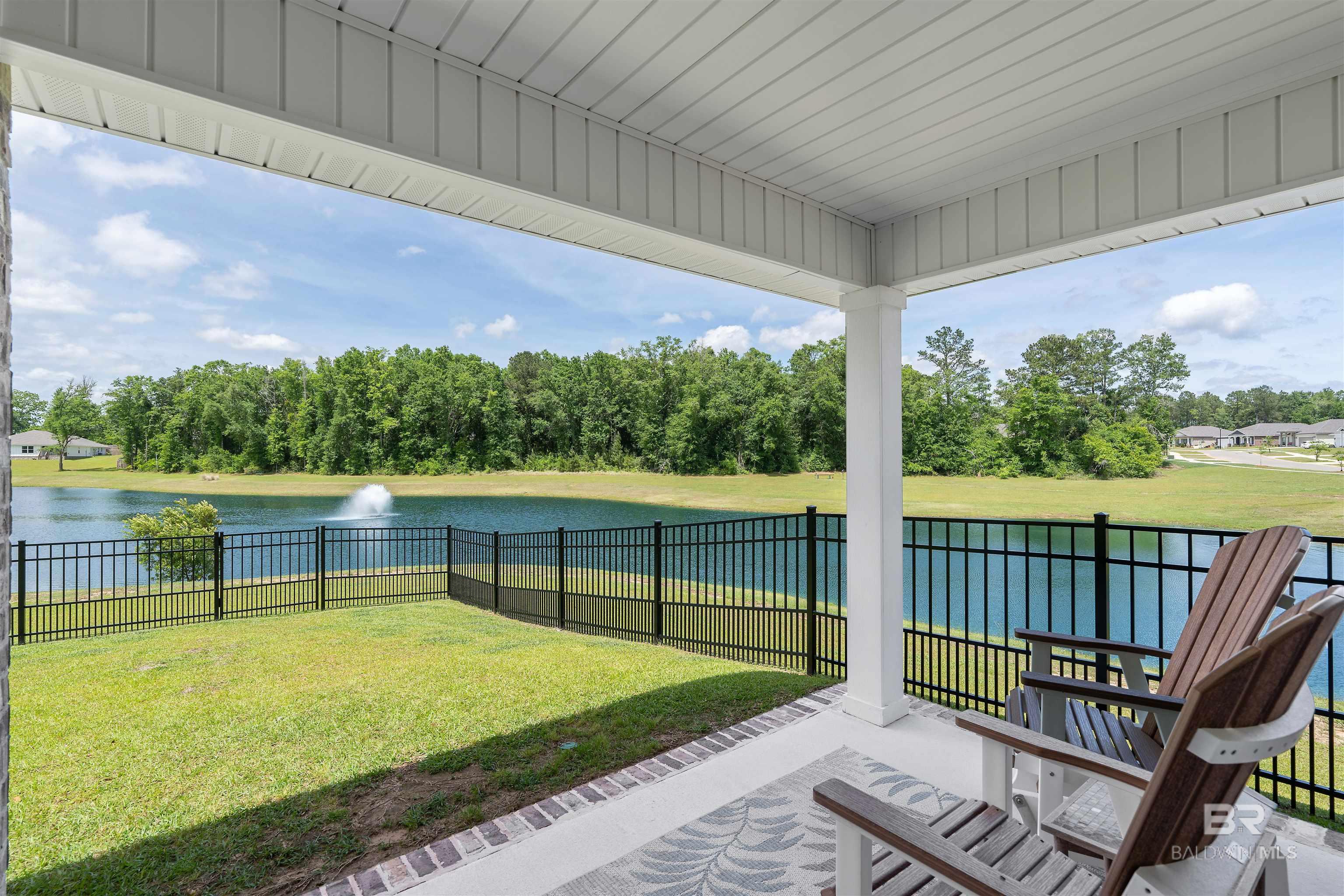 https://zimg.paragon.ice.com/ParagonImages/Property/PG/BCAR/395940/43/0/0/ed75035889228f9fea282c7d93fe3d1b/7/ee9d28ffb41bb56ca2c96f30cfa7769f/395940-65cc2e7c-beea-413e-a3ce-1d9da4028a24.JPG