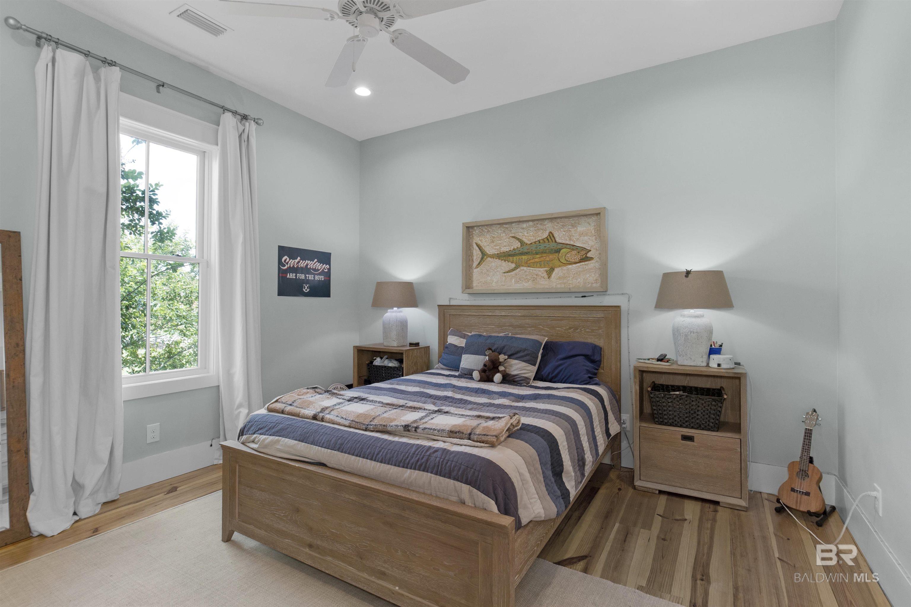 https://zimg.paragon.ice.com/ParagonImages/Property/PG/BCAR/395944/25/0/0/2a335008decb7a58eba0ac0d8a8e4881/7/7de504bf05816787c61e6c80f1ae66f4/395944-855DDB0F-058F-4A91-94D1-A9C159F74281.JPG