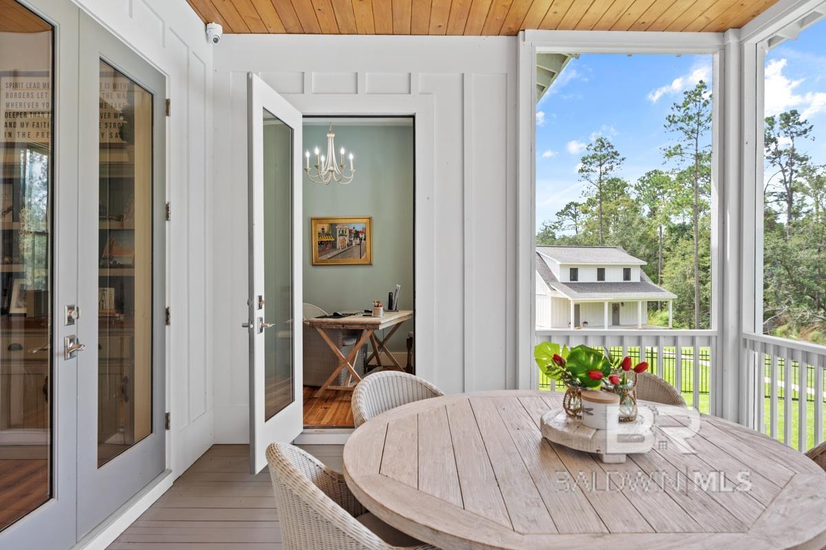 https://zimg.paragon.ice.com/ParagonImages/Property/PG/BCAR/395944/31/0/0/23775be675b90f69ac40da569bc49912/7/7de504bf05816787c61e6c80f1ae66f4/395944-AAF67A03-1121-42E6-B87E-492F5D018F67.JPG