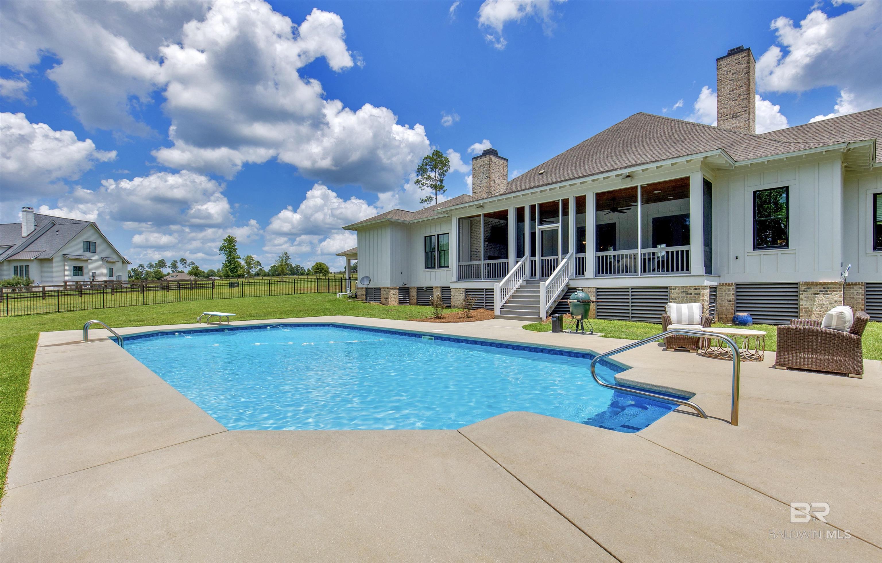 https://zimg.paragon.ice.com/ParagonImages/Property/PG/BCAR/395944/34/0/0/edaf82d31d8f81a0510197d227e02caf/7/7de504bf05816787c61e6c80f1ae66f4/395944-775E3C2E-43C5-45F1-8AAD-0C6033D66424.JPG