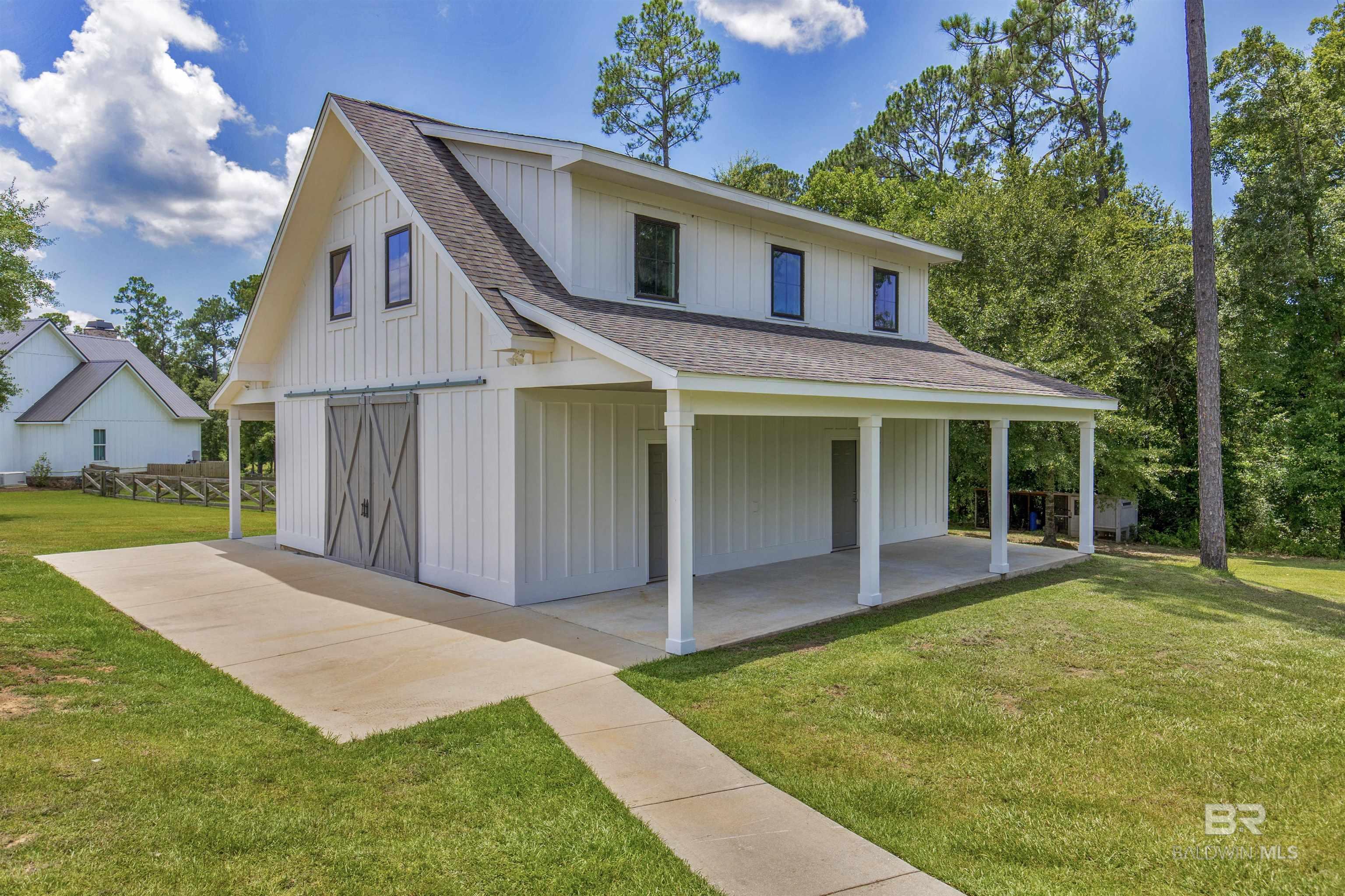 https://zimg.paragon.ice.com/ParagonImages/Property/PG/BCAR/395944/47/0/0/8e8a630878d6810e2799b489e4ade0e2/7/7de504bf05816787c61e6c80f1ae66f4/395944-FA9353C0-FE5F-49D6-BF74-FDECE1D367C6.JPG