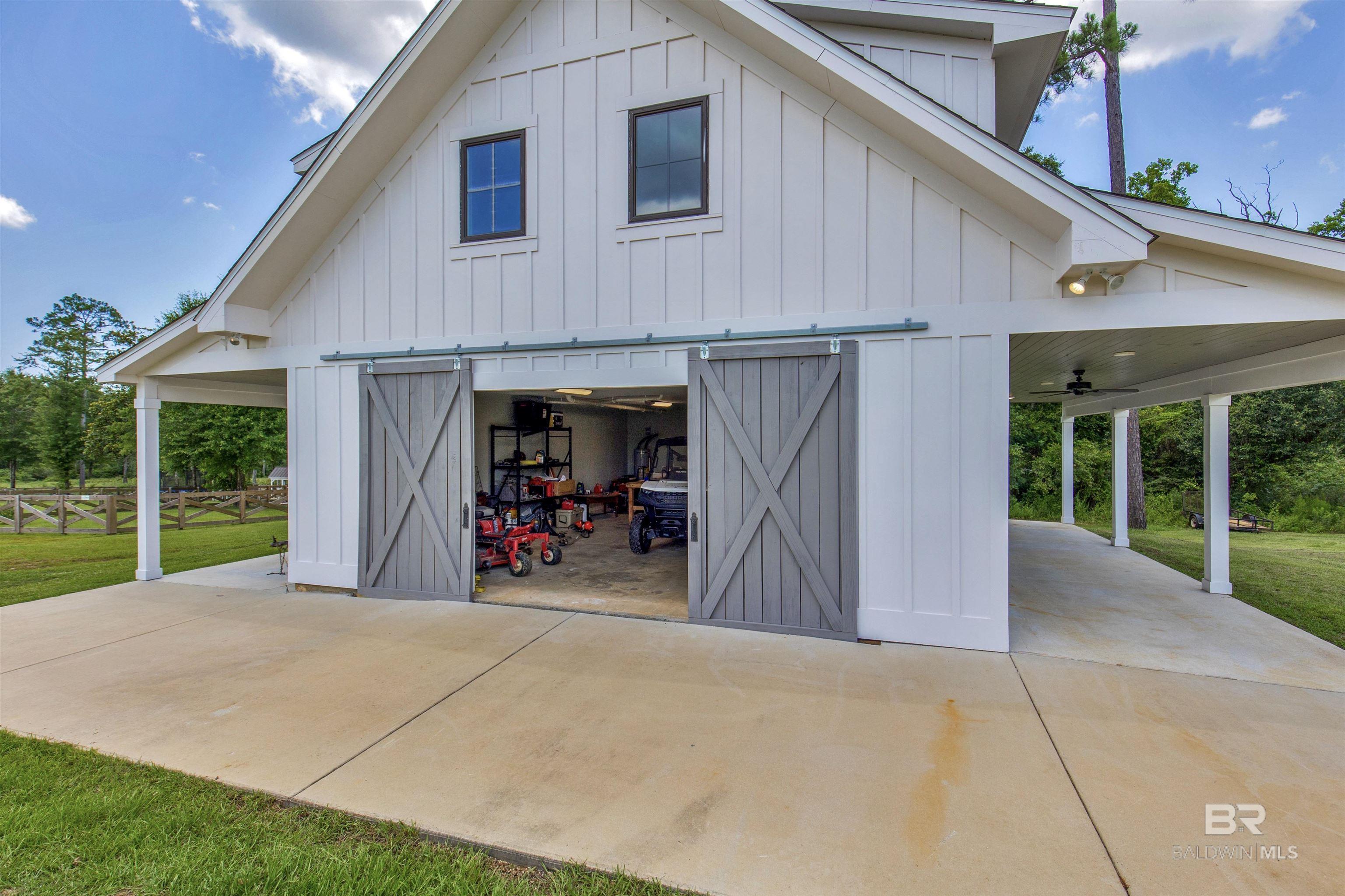 https://zimg.paragon.ice.com/ParagonImages/Property/PG/BCAR/395944/48/0/0/6607d40d8222710881f2cc381ca93695/7/7de504bf05816787c61e6c80f1ae66f4/395944-B31D0F19-1E14-4734-BFE0-B6D9A02DF6C3.JPG