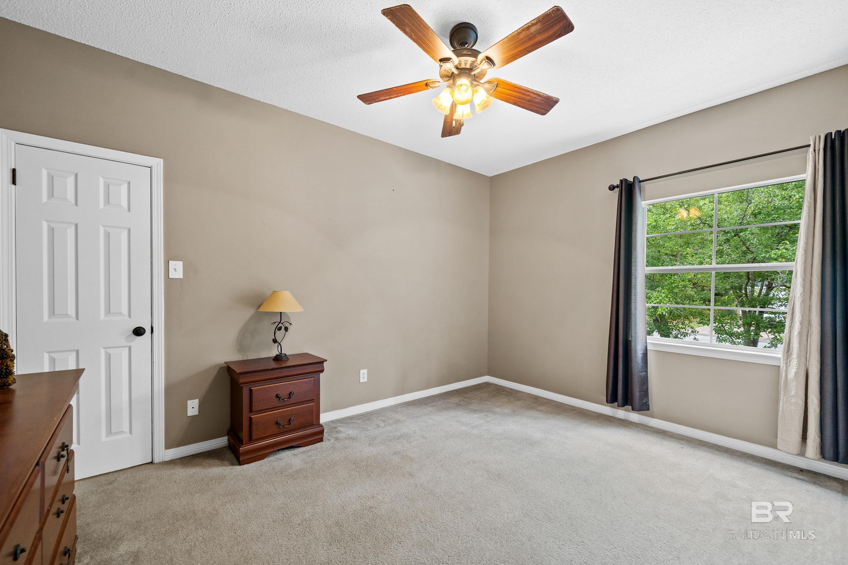 150 Lakeview Loop, Daphne, AL, 36526