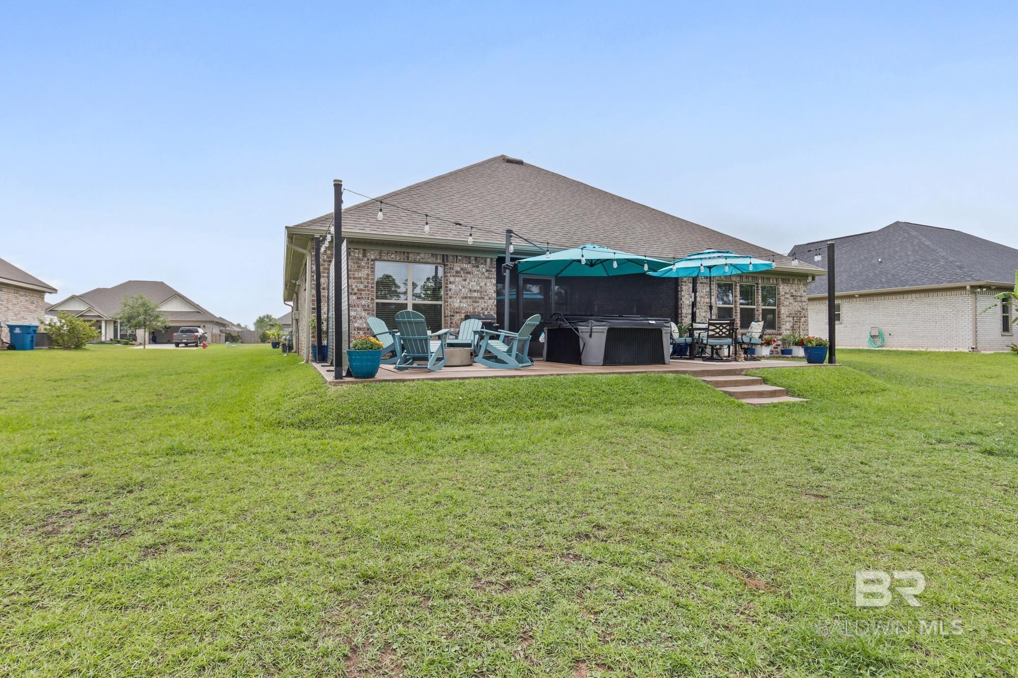 https://zimg.paragon.ice.com/ParagonImages/Property/PG/BCAR/395965/24/0/0/d664183fc7537874e8b7632257e26c32/7/ce82b948c408bb110f6a9e8f2d5cc185/395965-edcdf987-3b1a-470f-ba61-8d9ddc856835.JPG