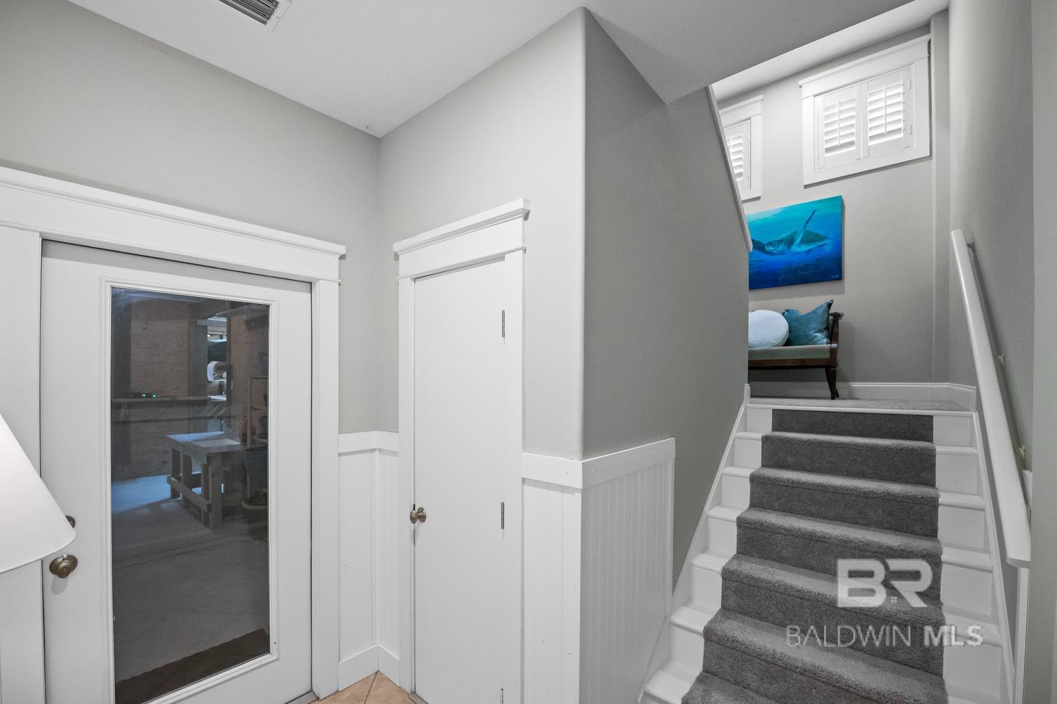 https://zimg.paragon.ice.com/ParagonImages/Property/PG/BCAR/395966/29/0/0/34d670cc2b65871bfeb0b665fd212668/7/a5f58b867b55918eec5c9b562331e401/395966-C1E91E8A-3B72-4BDD-B813-212BD4944432.JPG