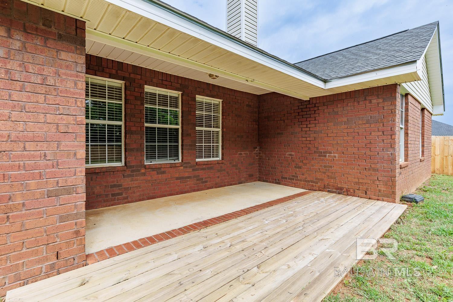 https://zimg.paragon.ice.com/ParagonImages/Property/PG/BCAR/395976/27/0/0/a9b18d7ed3d30485f171146b9bcbe48c/7/87ee688ac53bd0f9bece6f3cc84fb84b/395976-664ae4da-7a8d-48b2-9258-01b7a6b39fe8.JPG