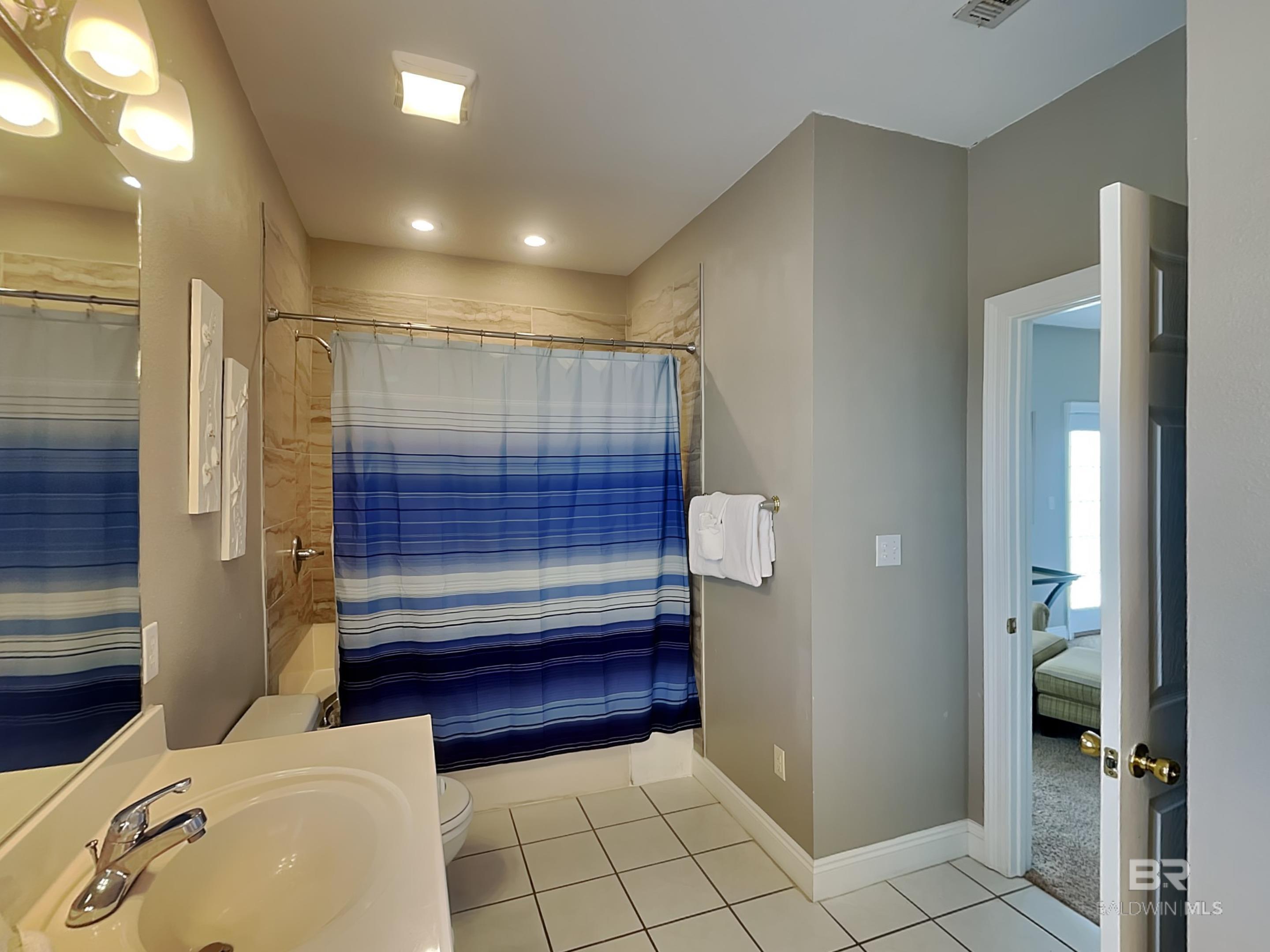 421 S Breakers Lane UNIT A & C, Gulf Shores, AL, 36542