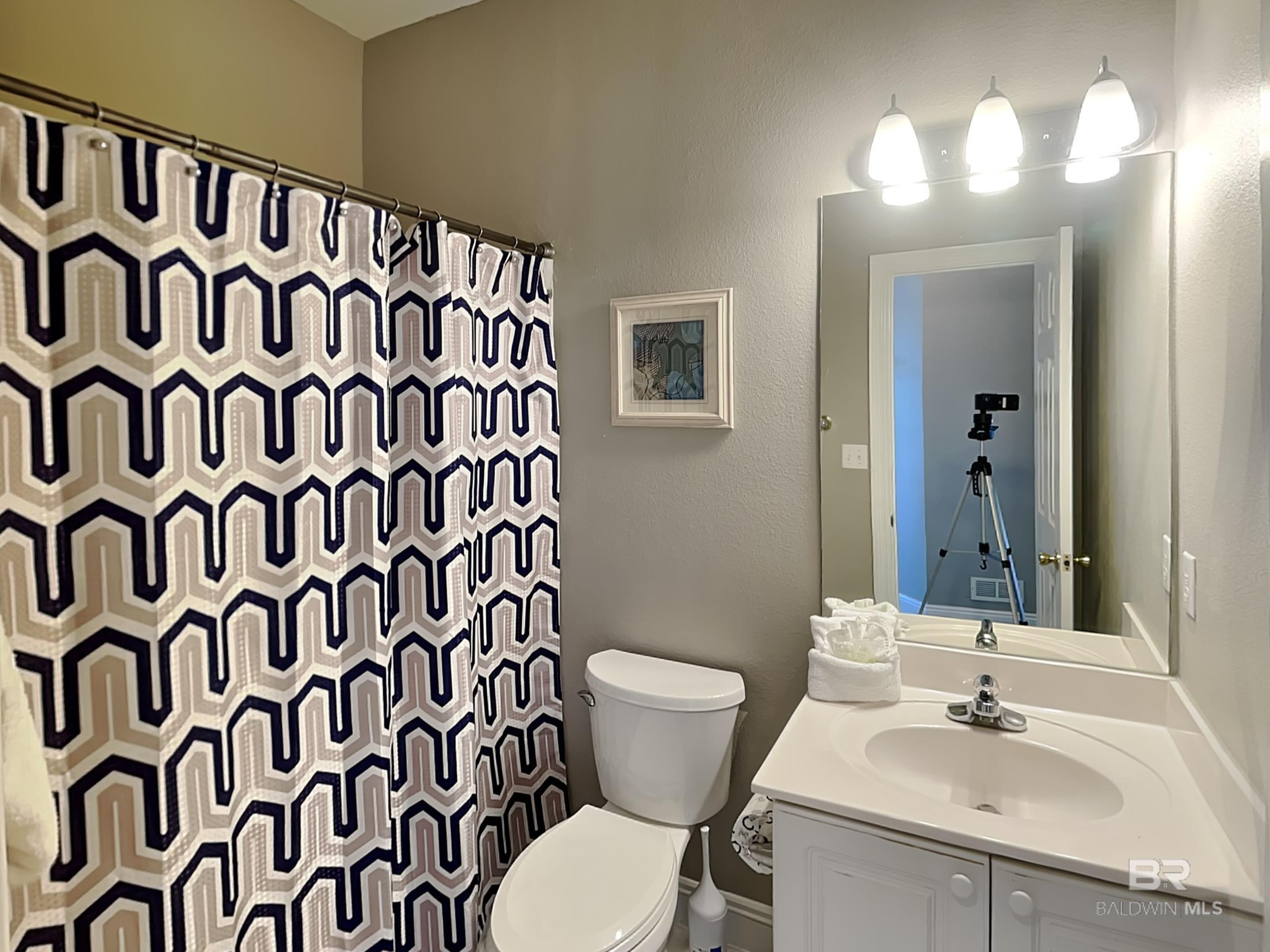 421 S Breakers Lane UNIT A & C, Gulf Shores, AL, 36542