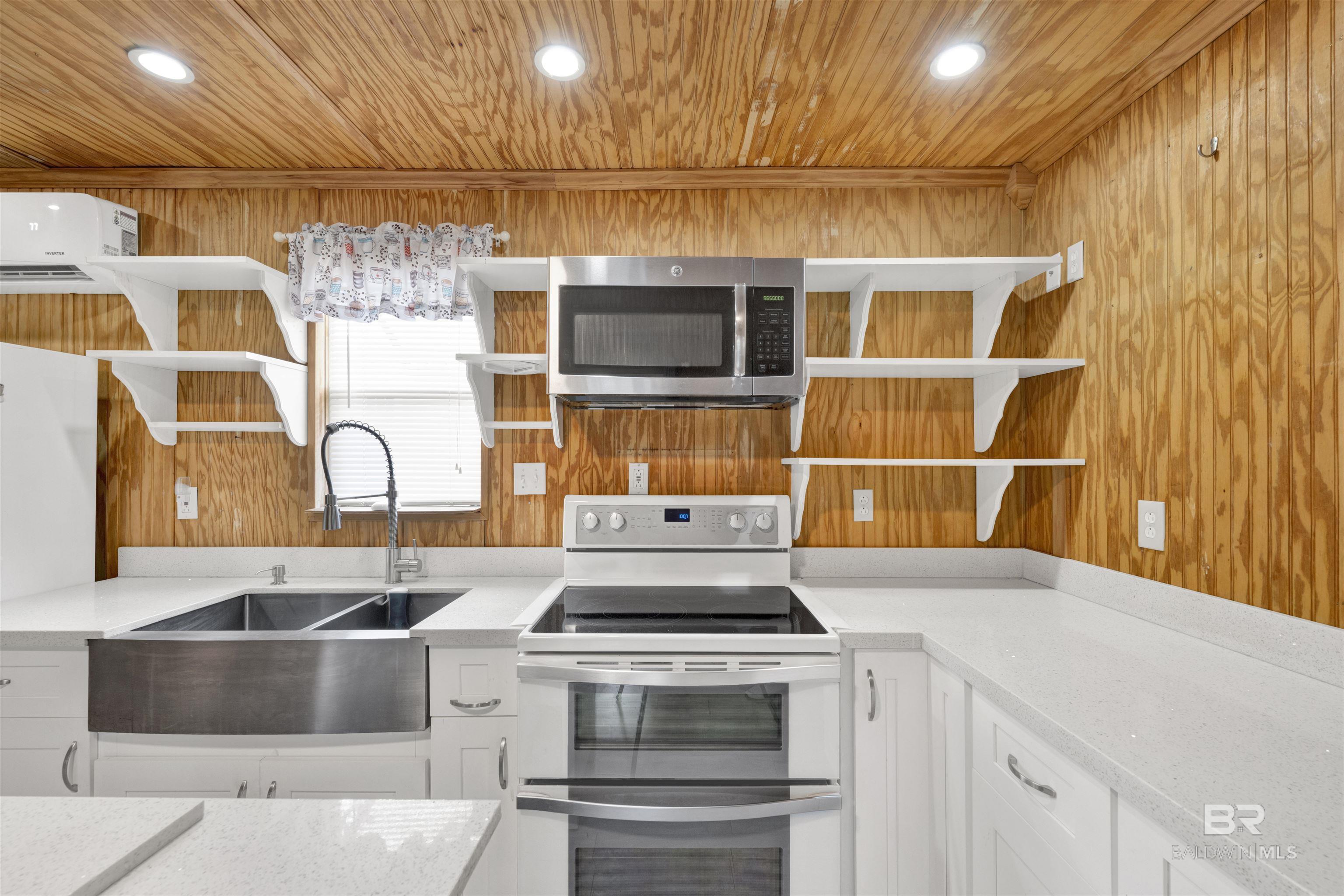 https://zimg.paragon.ice.com/ParagonImages/Property/PG/BCAR/396003/2/0/0/a952643637bb007a7f16ea614c19e9f2/7/13680de13f419b42fb022f96e0c9a5b1/396003-2de87105-b56b-47c5-a559-df8d7438dfeb.JPG