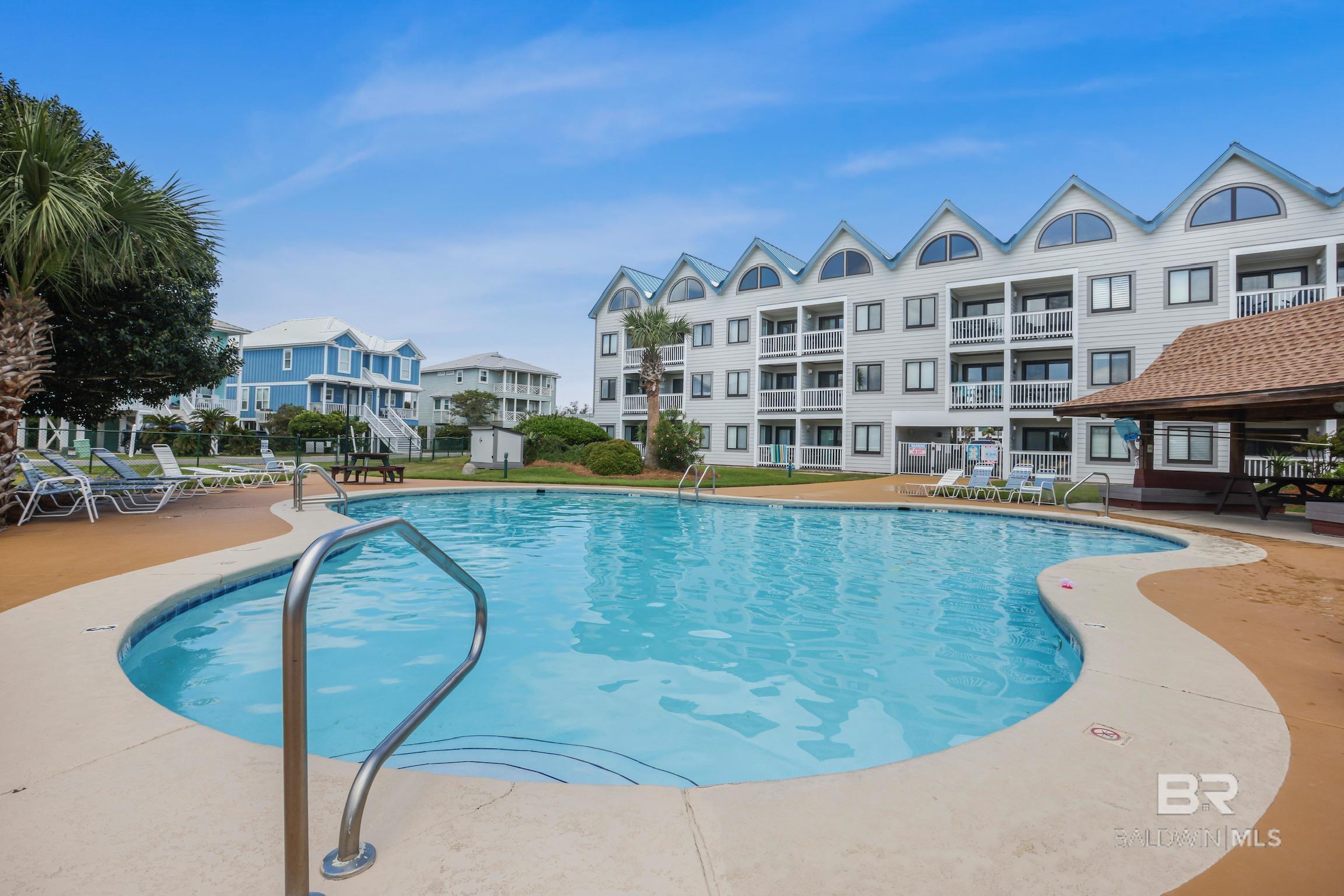 https://zimg.paragon.ice.com/ParagonImages/Property/PG/BCAR/396005/14/0/0/02932b70ad4f89624499fd07b813a024/7/063b85ae523bfecc9f516d9b651e43ba/396005-86debbac-1129-4bb0-acdc-6a1c7310e56b.JPG