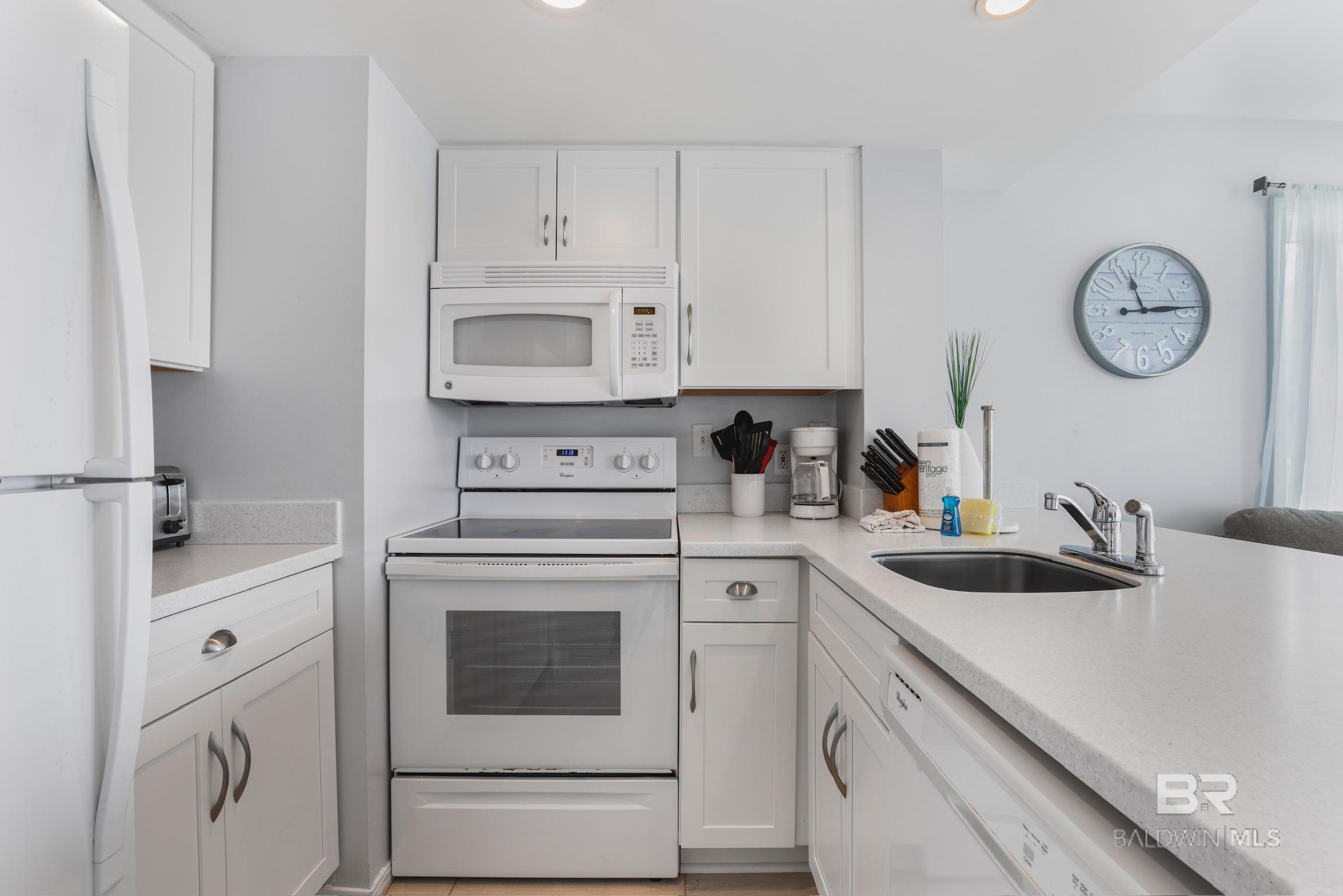 https://zimg.paragon.ice.com/ParagonImages/Property/PG/BCAR/396005/2/0/0/f393e58d30f59b19a78674466b9d1152/7/063b85ae523bfecc9f516d9b651e43ba/396005-3e3fb2e6-7a67-4fc1-bf15-d872c2b3a0c0.JPG