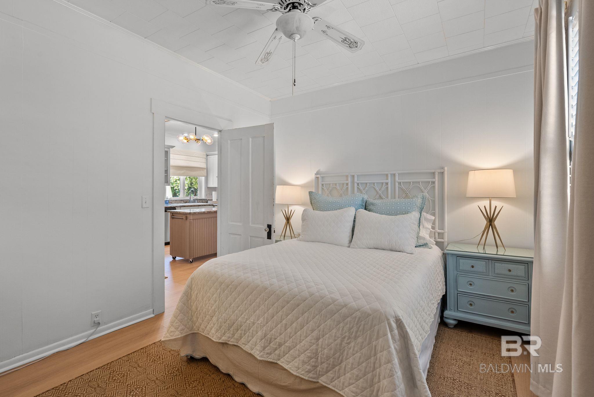 https://zimg.paragon.ice.com/ParagonImages/Property/PG/BCAR/396009/36/0/0/95553094fad1abce544a9c15618f45e9/7/392c234cec7cbdde81e8a8dd0016be0a/396009-328a9d02-7e2d-414f-954d-2bd0f81a023c.JPG