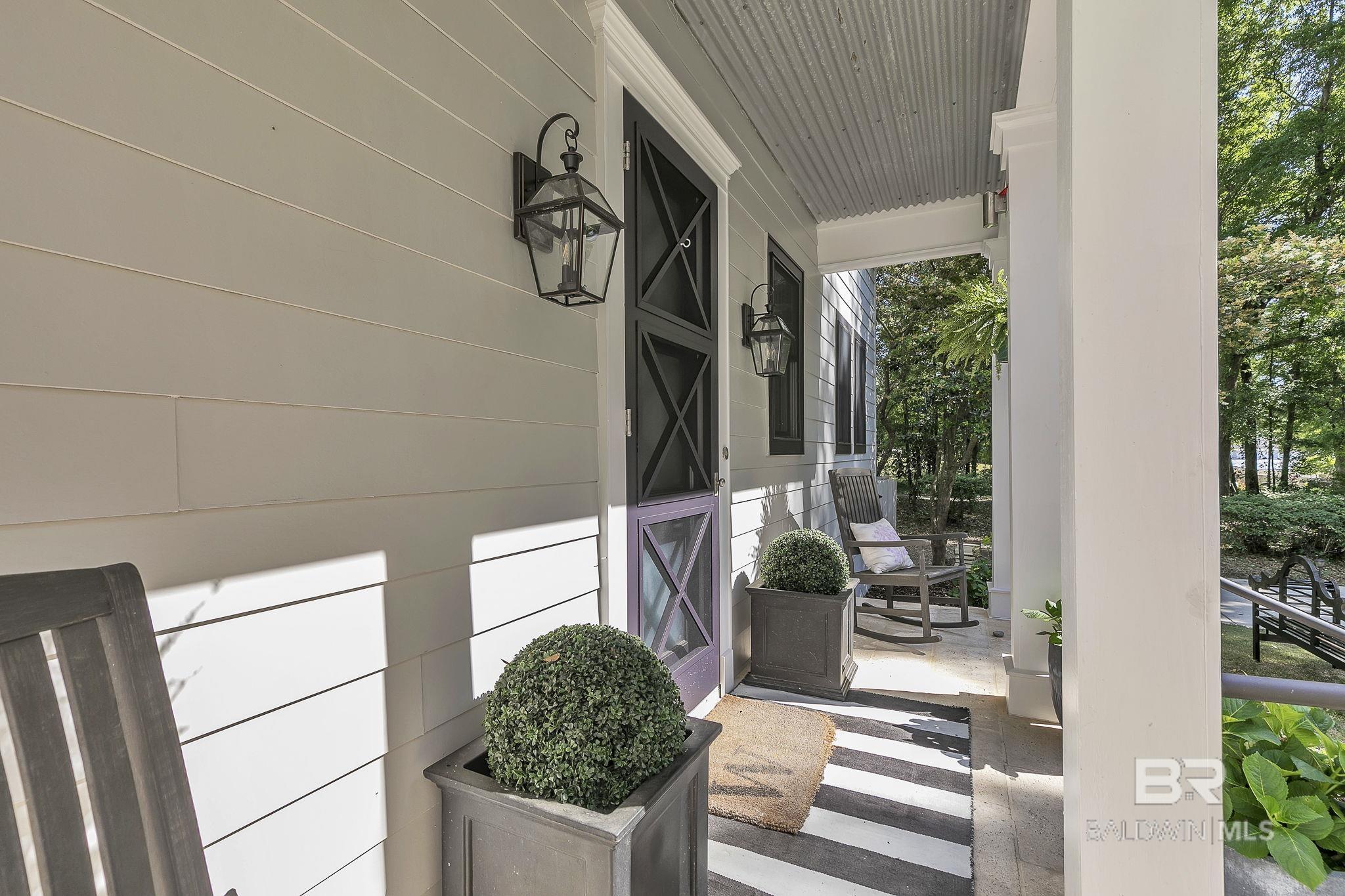 https://zimg.paragon.ice.com/ParagonImages/Property/PG/BCAR/396012/63/0/0/d49dbf71f6140f6096b268410a06cc3b/7/552037c4f52f163413db199755eb3450/396012-539a3fa3-068f-43f7-8e43-80a6160faa2f.JPG