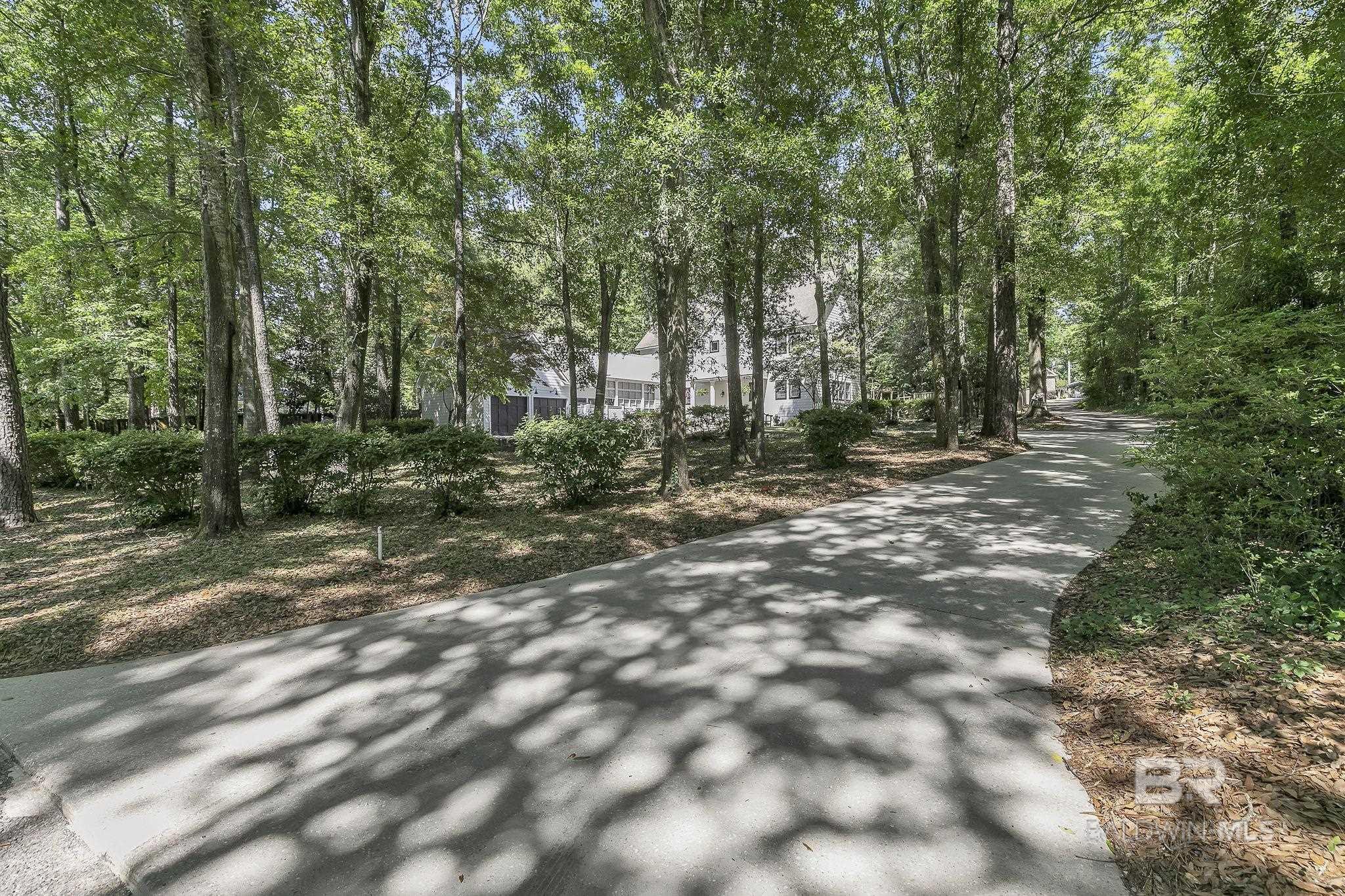 https://zimg.paragon.ice.com/ParagonImages/Property/PG/BCAR/396012/66/0/0/45cb7361da83698c90c2eec620b5b790/7/552037c4f52f163413db199755eb3450/396012-a353a04c-91ee-45f2-b013-00c8886bc119.JPG