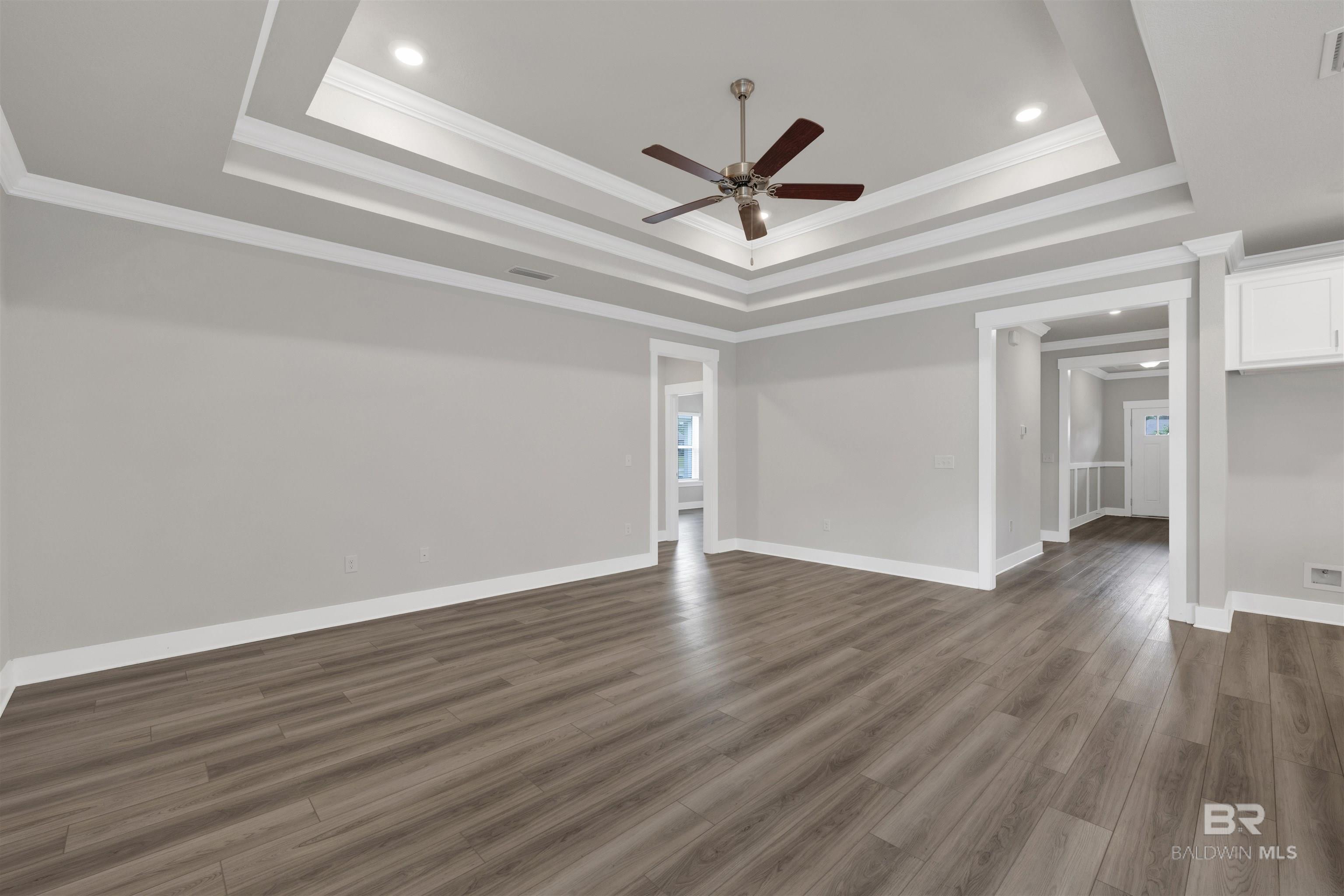 https://zimg.paragon.ice.com/ParagonImages/Property/PG/BCAR/396013/10/0/0/0f276811ebd901ebbfdd31e05288cada/7/a0b5293703257ccef5c09dda97027425/396013-c38ac04d-690e-473f-9a38-99cc69db43f5.JPG